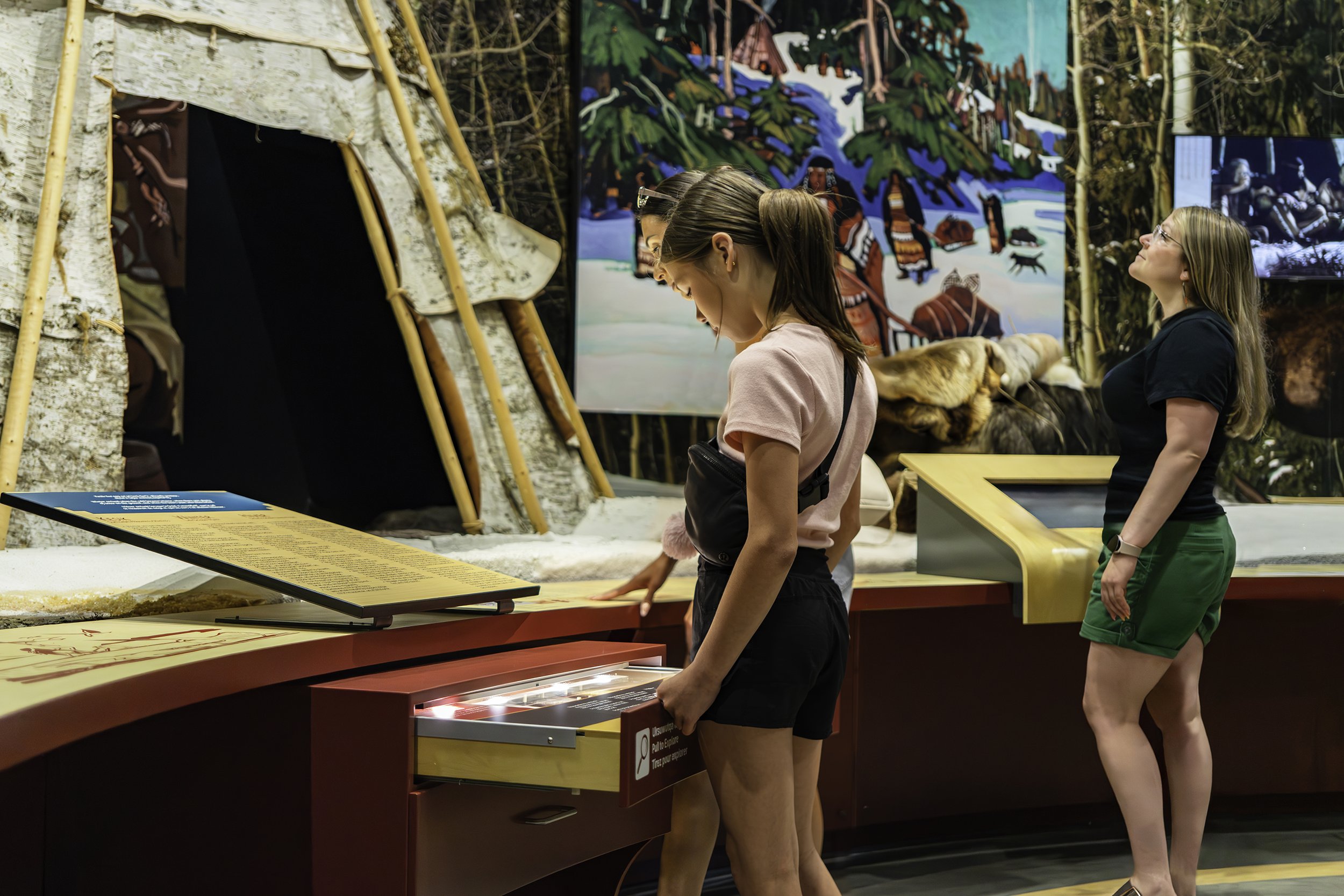 Exhibition 043 copy.jpg