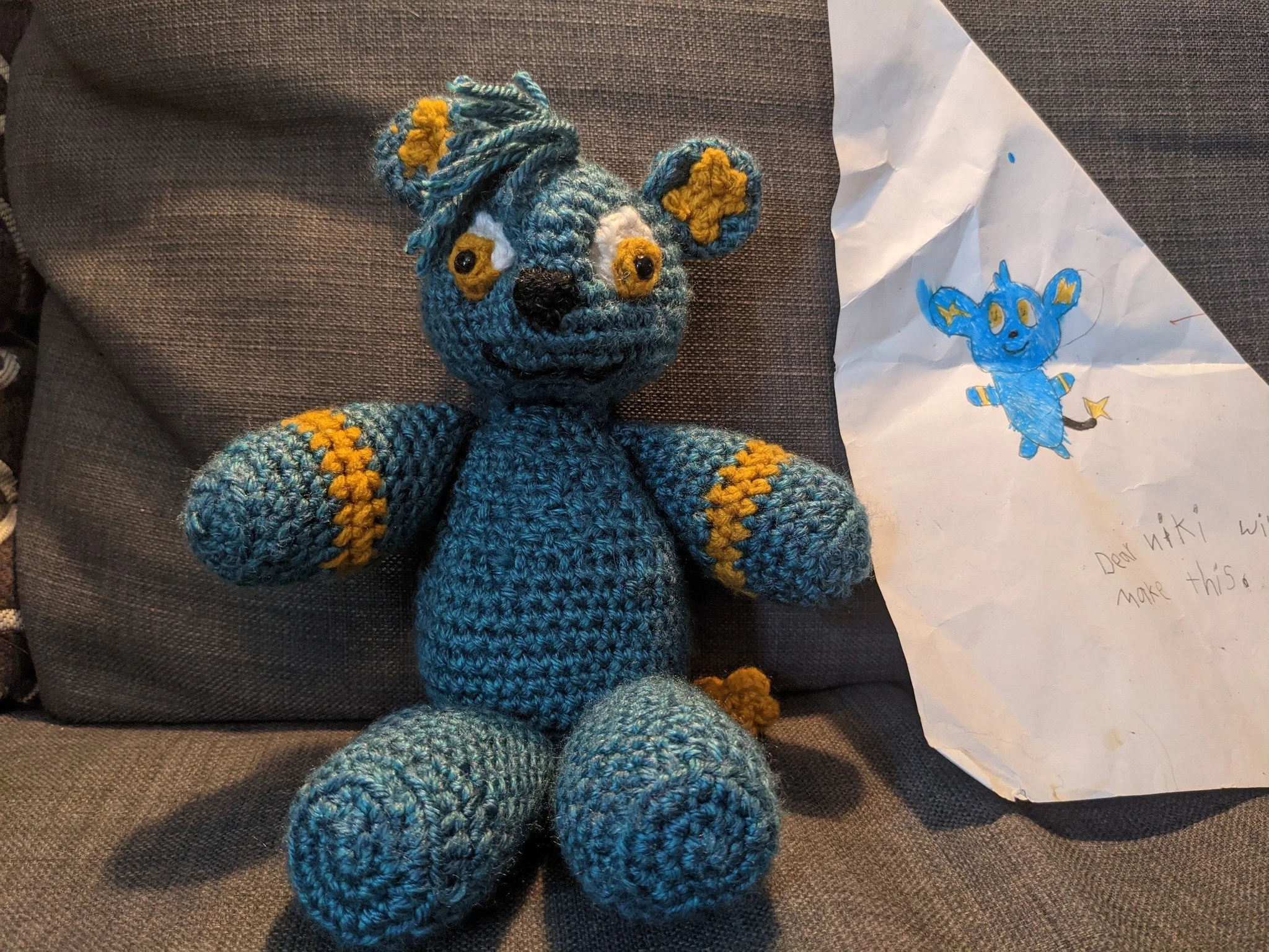 I love making things for the children I know. Drawing by an 8 year-old friend, amigurumi based on the drawing by me! #crochet #amigurimi