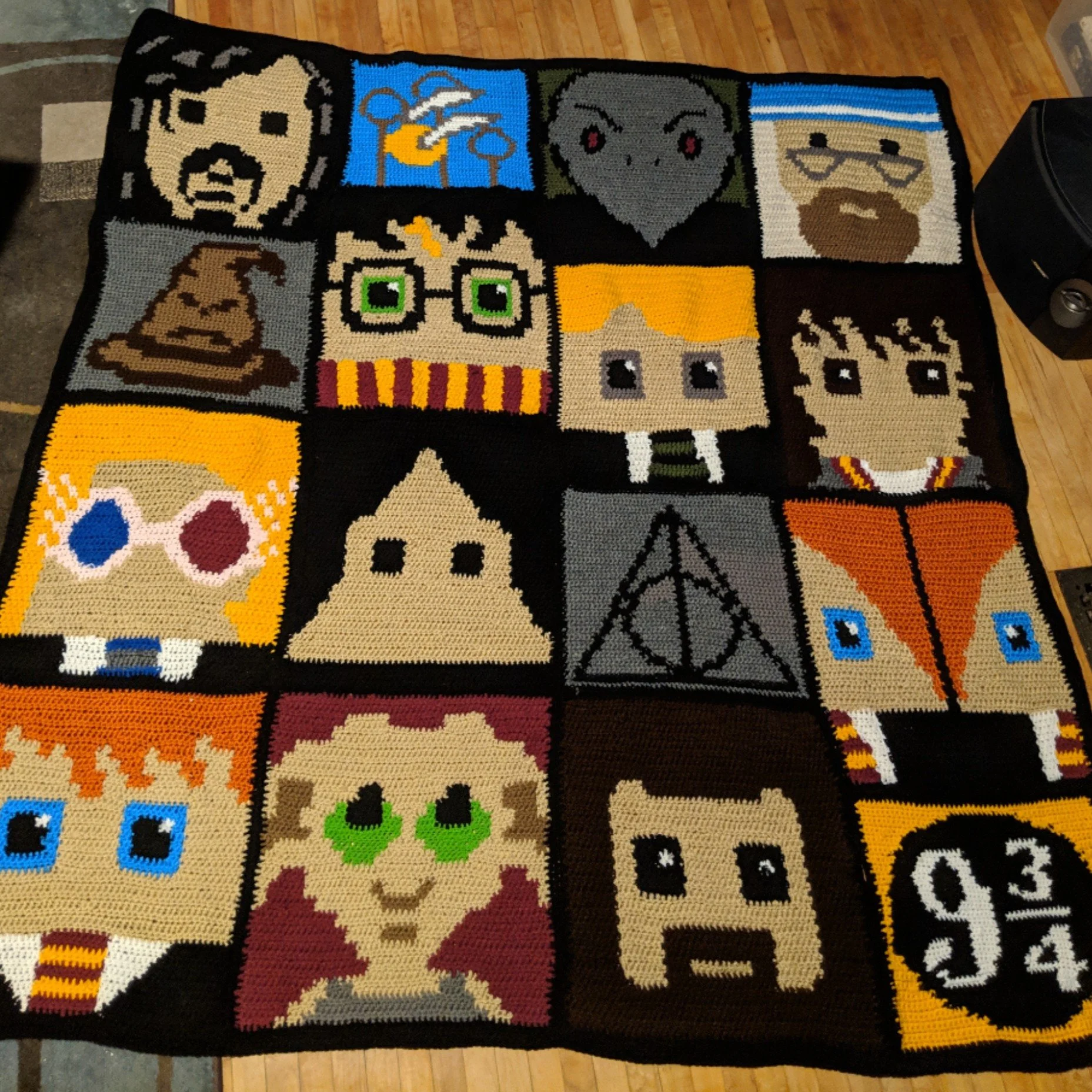 several years ago I started graphgans by making this queen sized quilt for my sister!