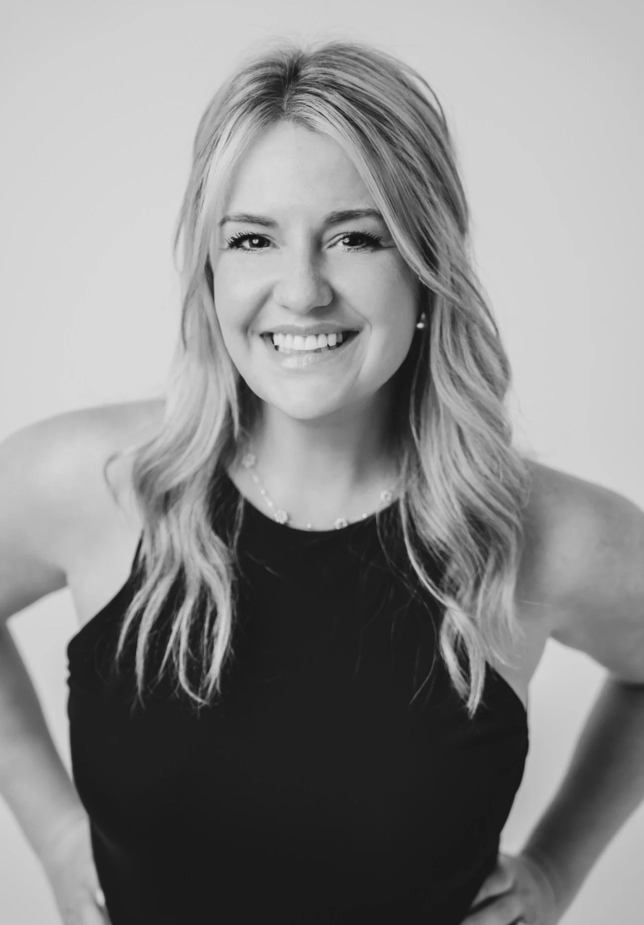 A Conversation at The Table: Aesthetics, Wellness, and Building Confidence with Luxe Lift