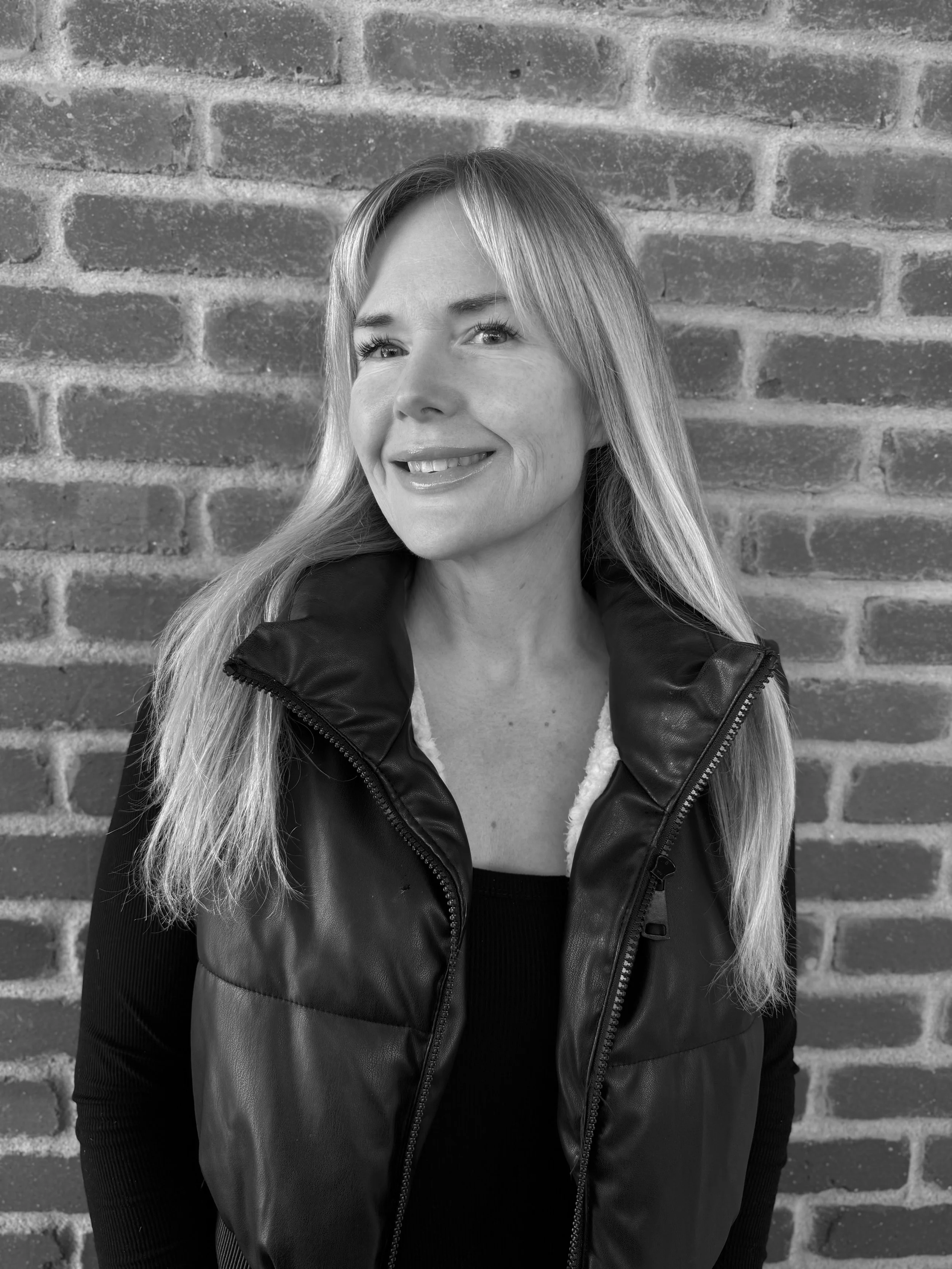 Karen M. | Master Stylist