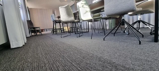 How to Remove Stubborn Stains from Office Carpet