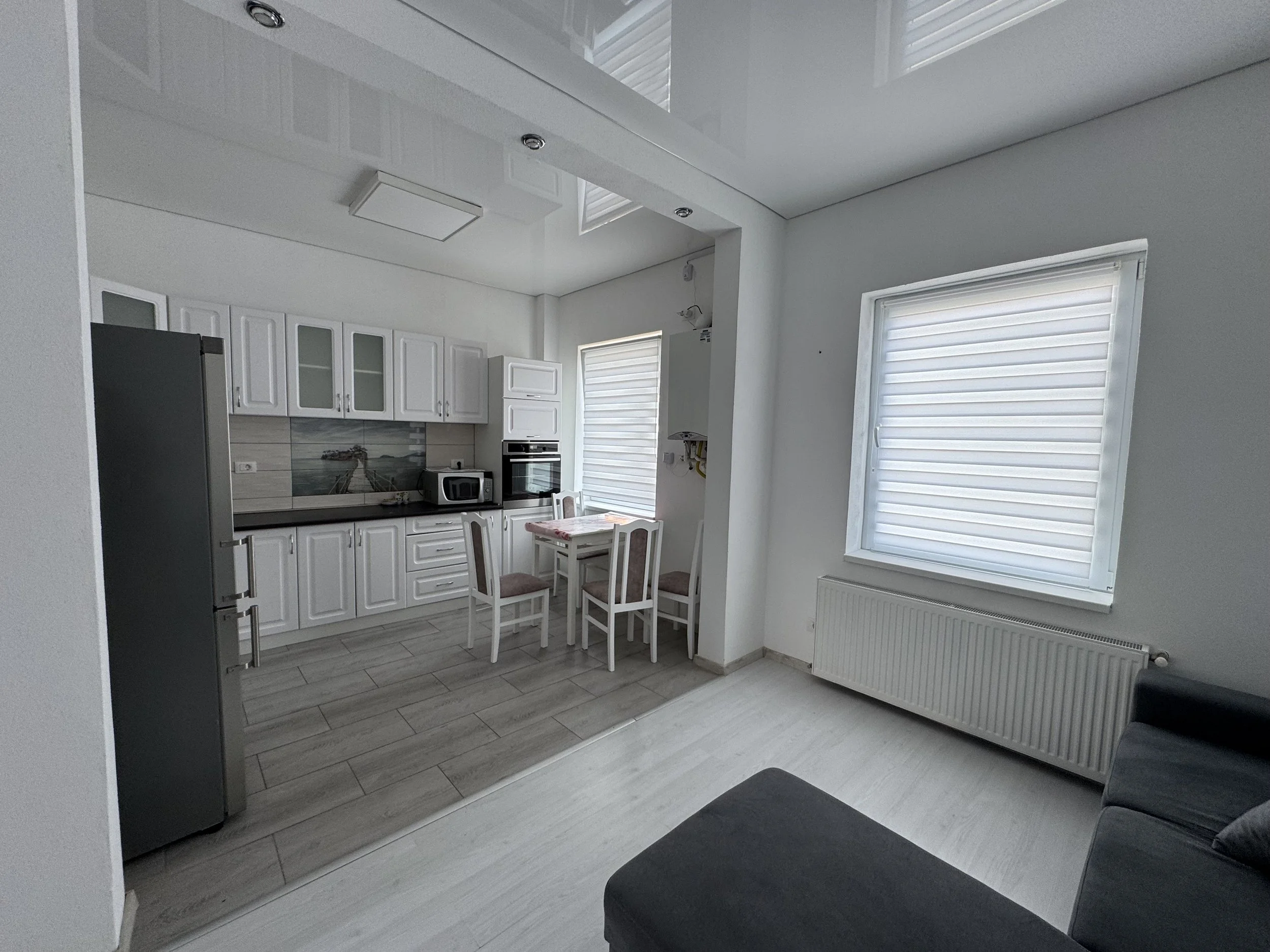 ÎNCHIRIAT Apartament 2 camere - 2000 ron