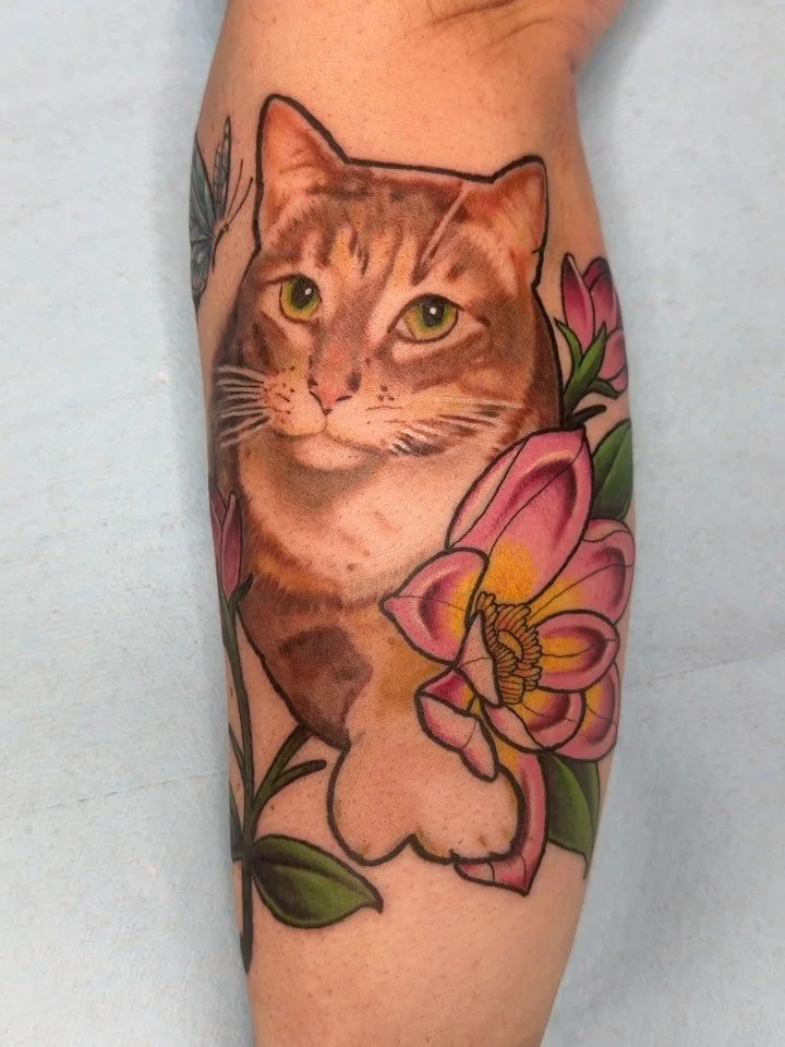 What an honor it was to tattoo this beautiful cat. Thank you so much for trusting me with this, Kirstie. It&rsquo;s alway bittersweet tattooing the ones we&rsquo;ve lost but to carry them around with you forever is always worth it. 
.
All pets welcom