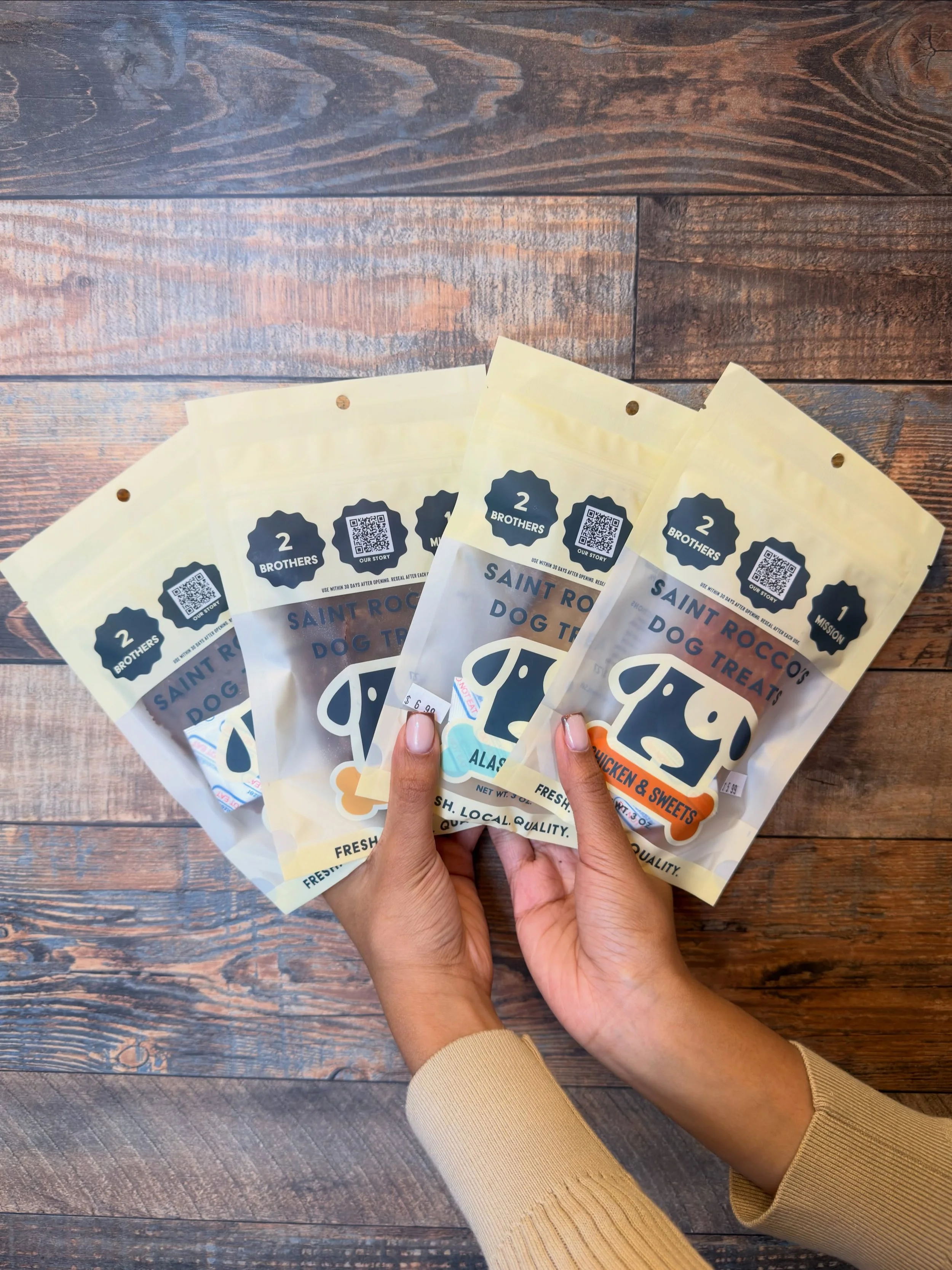New treat drop! 🦴✨

#osospets #brooklynbased #localpetstore #saintroccos #dogtreats