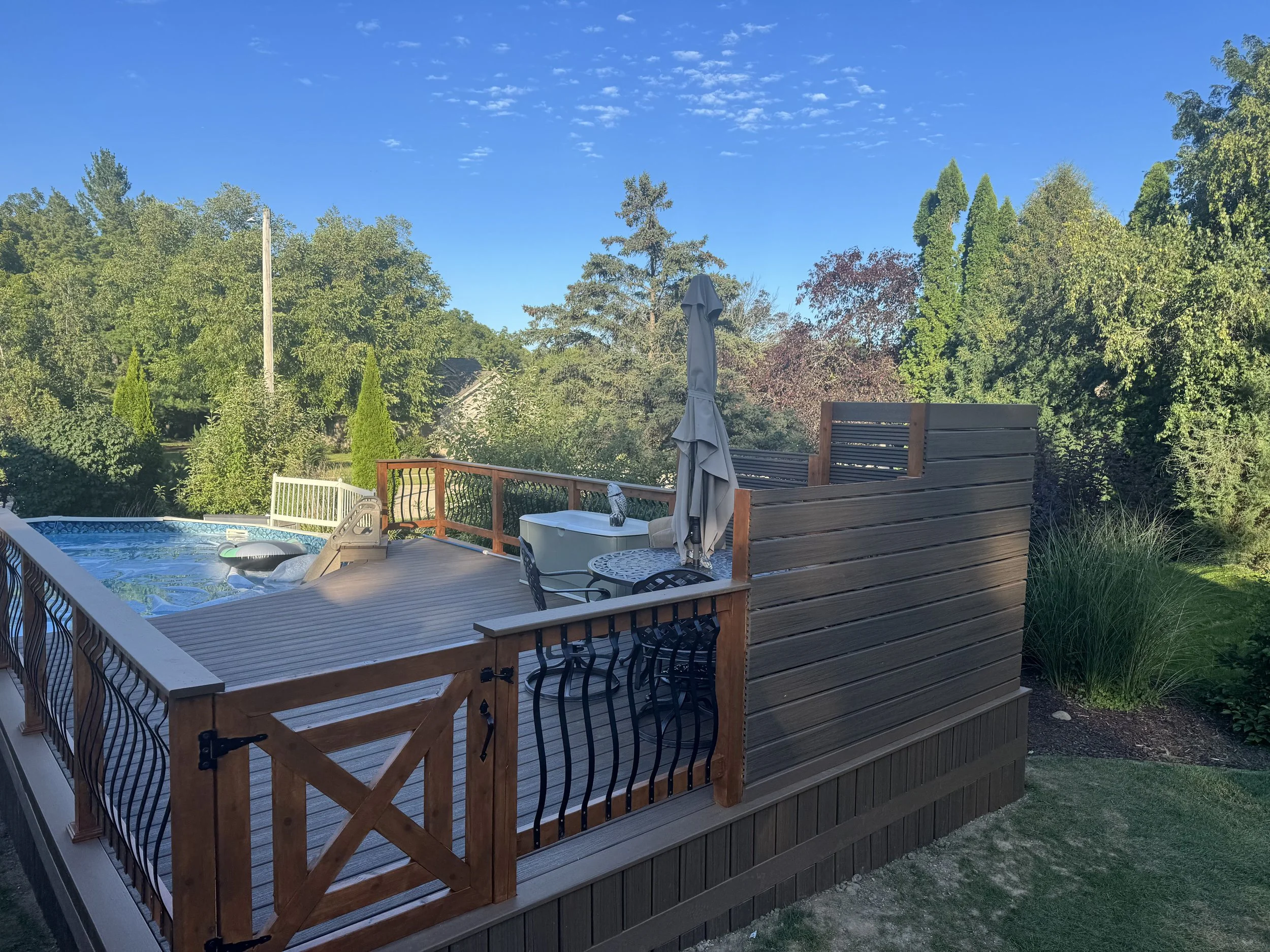 Custom Deck built in Wisconsin, Lake county, southern wisconsin, northern illinois