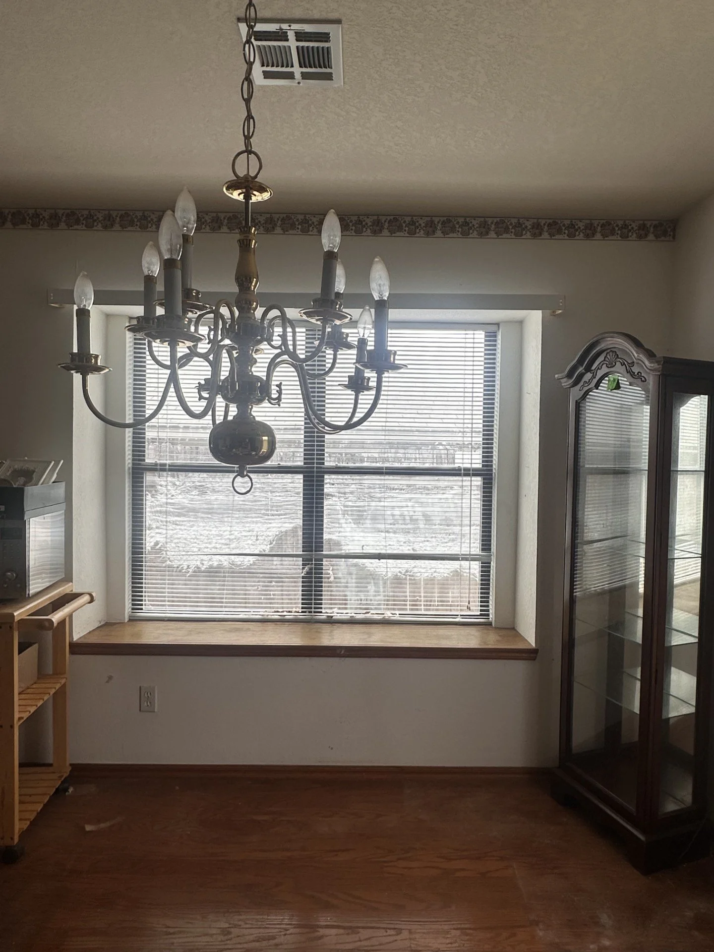 Dining Room.jpg