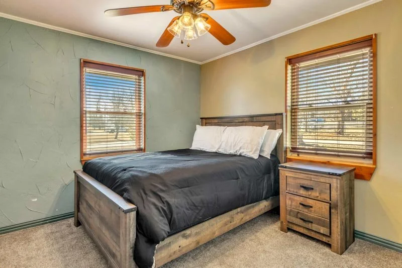 16-2219 Pleasantview-16.jpg