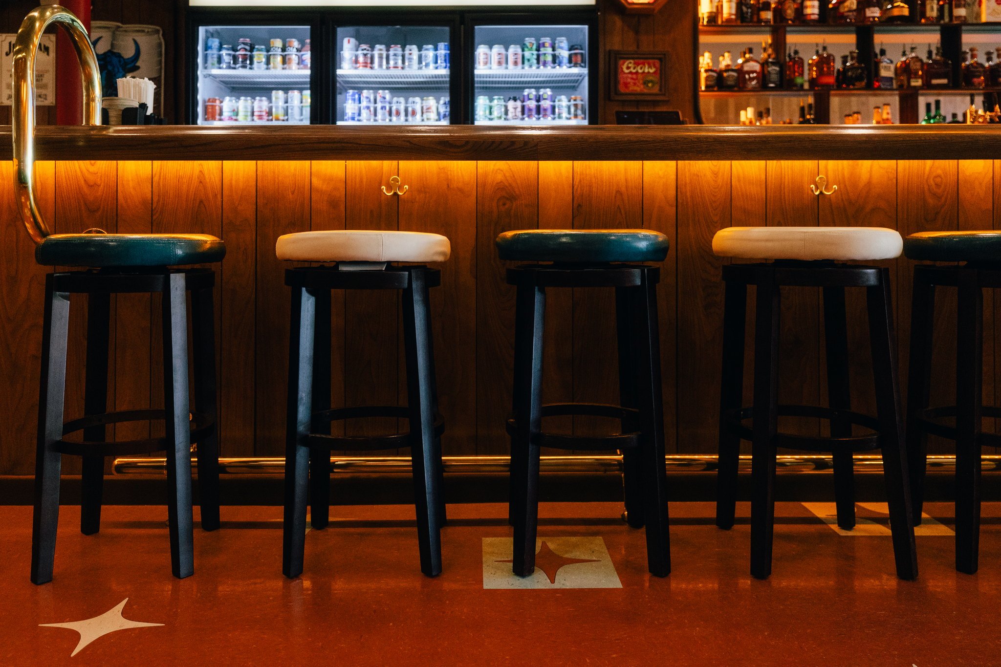 Cooks Burger Bar_lukeandashley.com-63.jpg