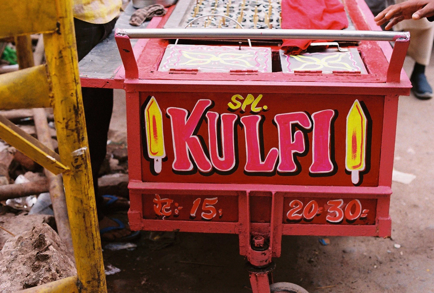  Kulfi, Delhi Streets 