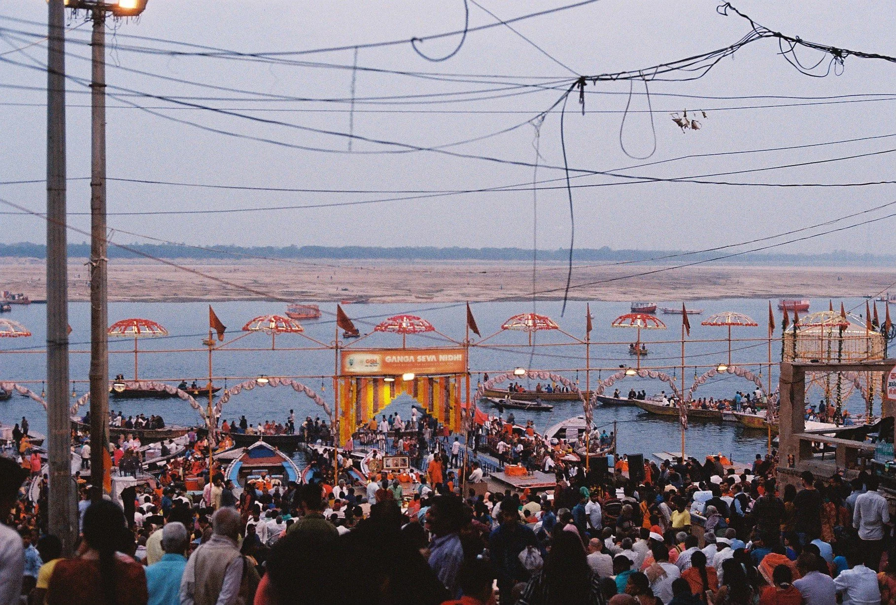  Dashashwamedh Ghat, Benares 