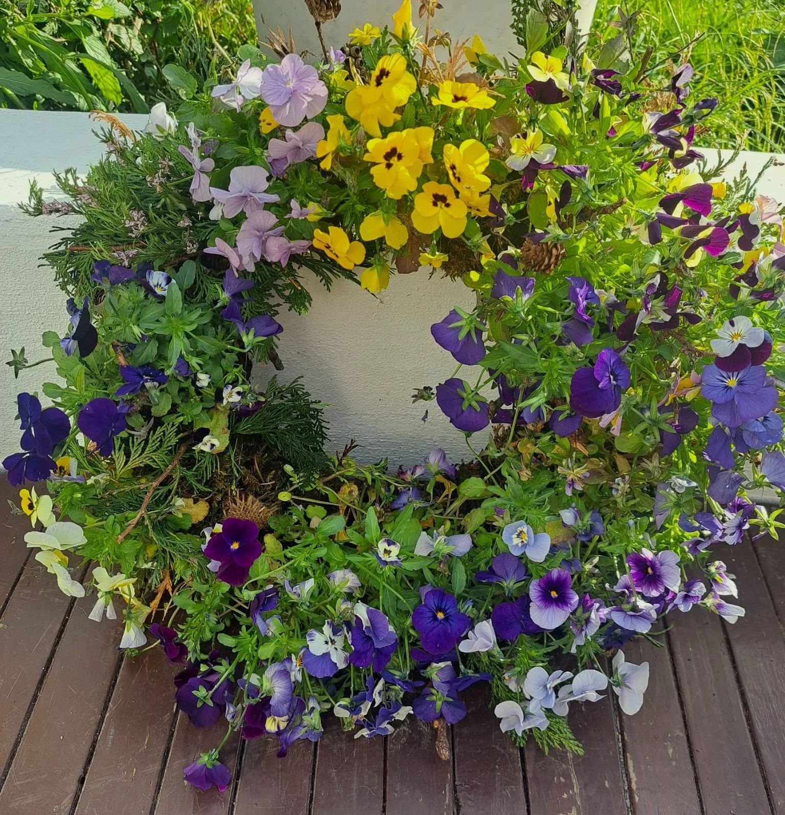 Final wreath standing.jpg