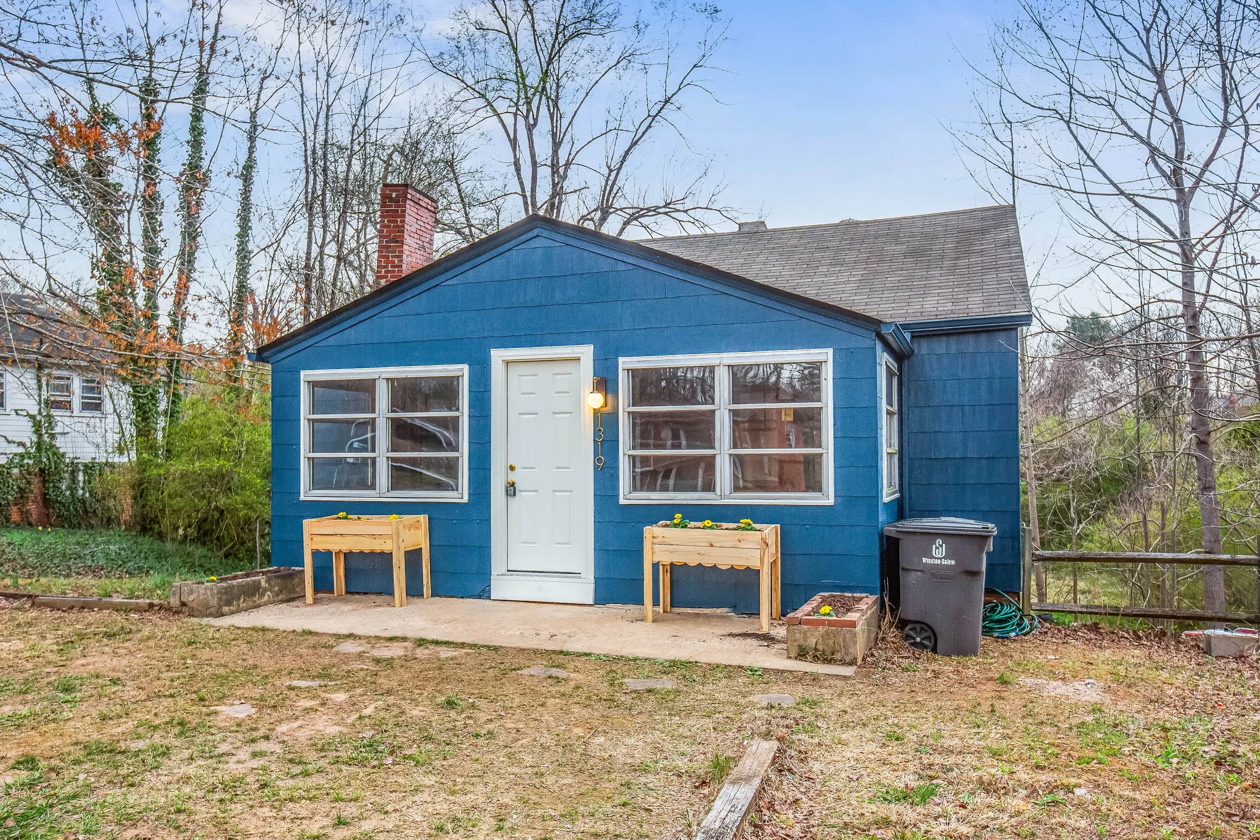 1319 Pleasant View Drive-4.jpg