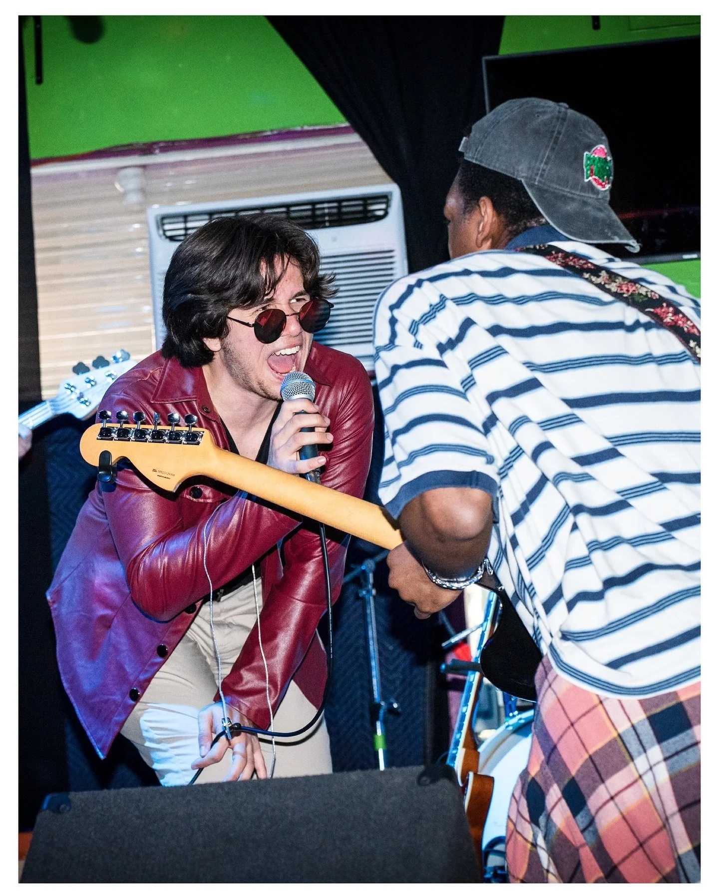 Guardian [16.3]: HUMBLE HEART - Rose Tinted Glasses + The Junies

Both of these bands absolutely killed it! Check out their music bc the vibes are immaculate! Stayed up till 4am hanging out after the show, great time and well-worth the destruction of