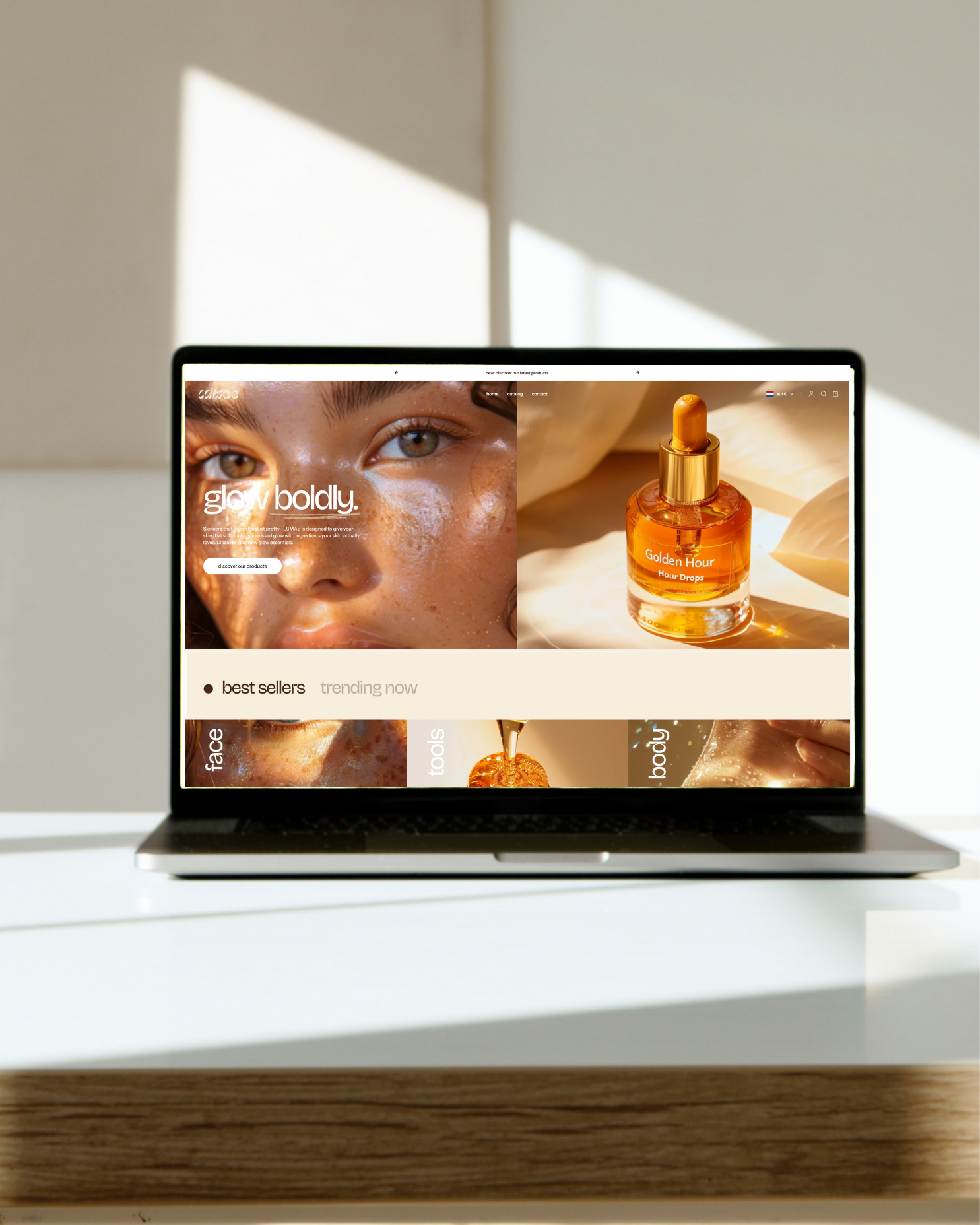 laptop mockup