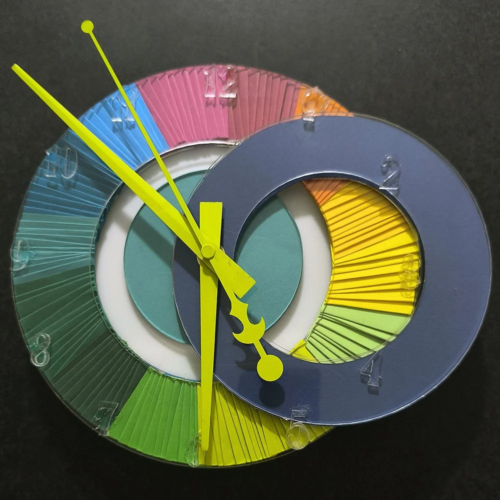 Technicolor - Relógio 25 x 20 cm