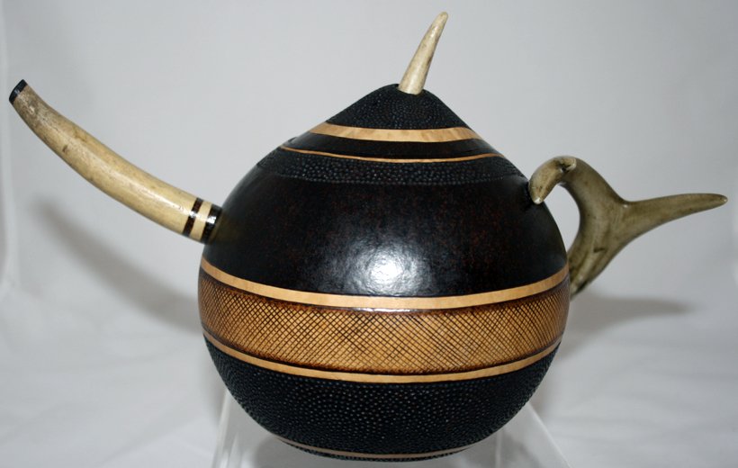 Antler Teapot - Decker