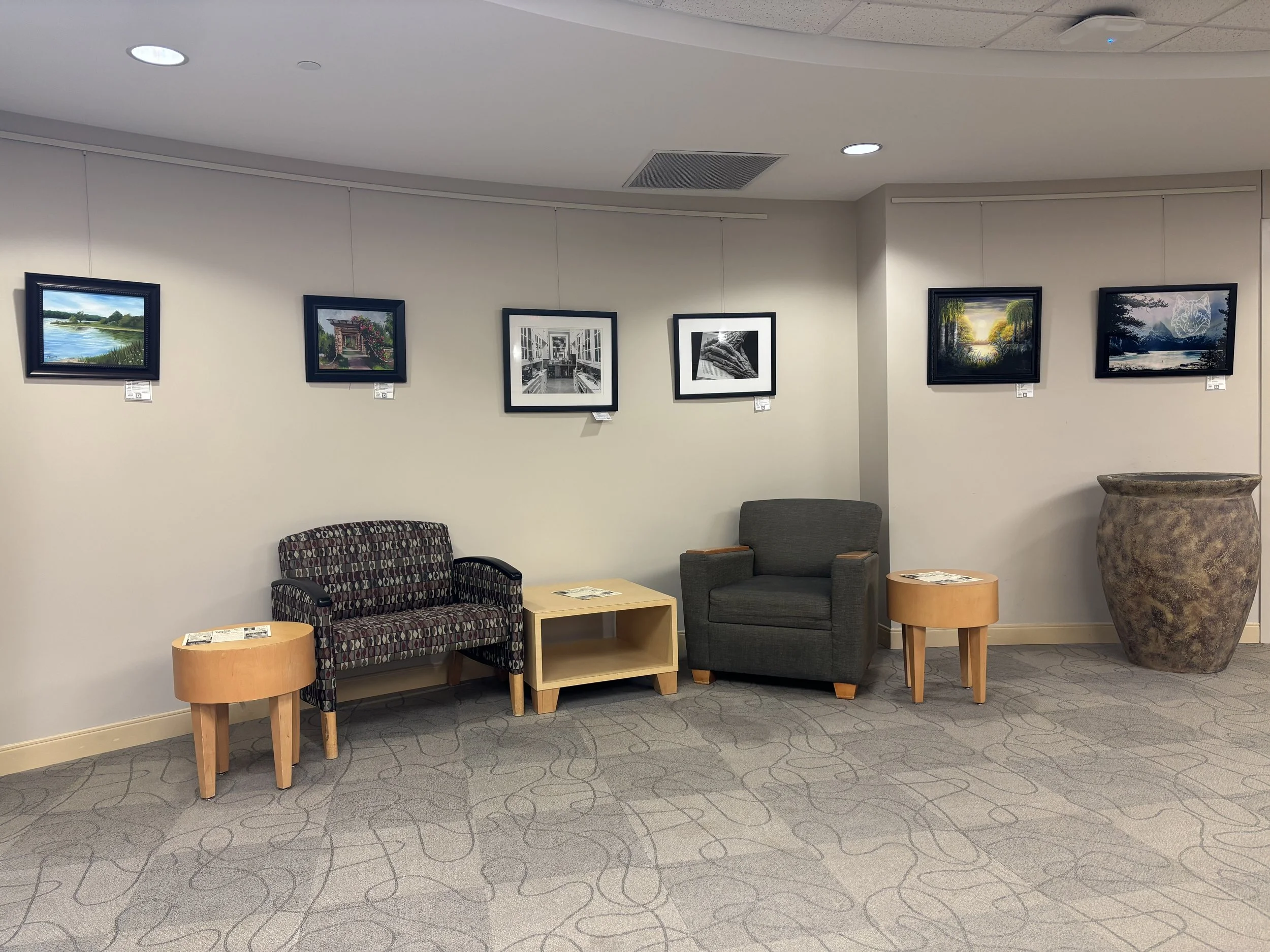 University Health Lee's Summit Main Entrance