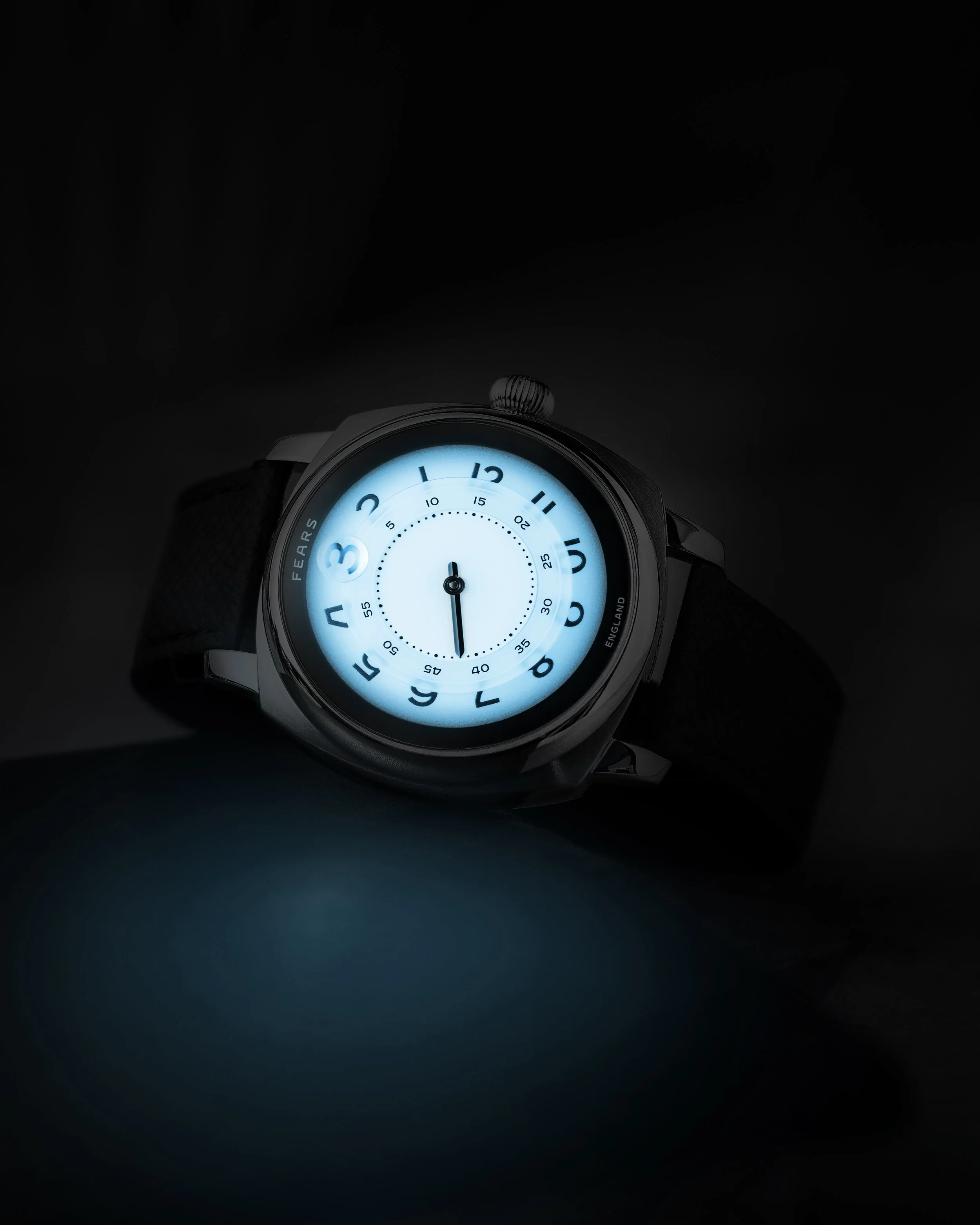 Ultimus_Table_Lume.jpg