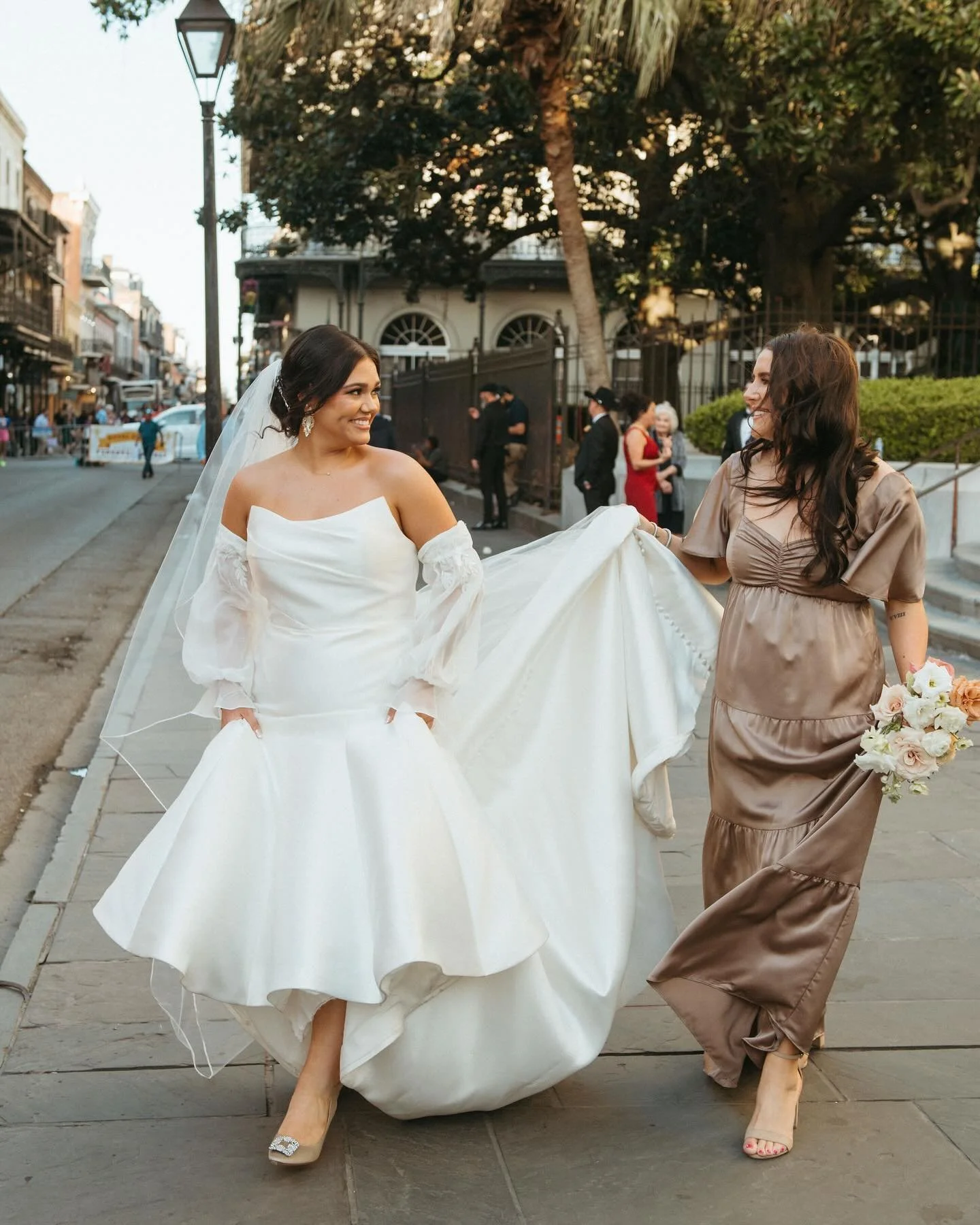 Girlhood is so special 🫶

Sure, your wedding day is all about you &amp; your fianc&eacute; but there&rsquo;s something truly special about being surrounded by your gal pals on this day.

I can&rsquo;t stress how important it is to allow for &ldquo;d