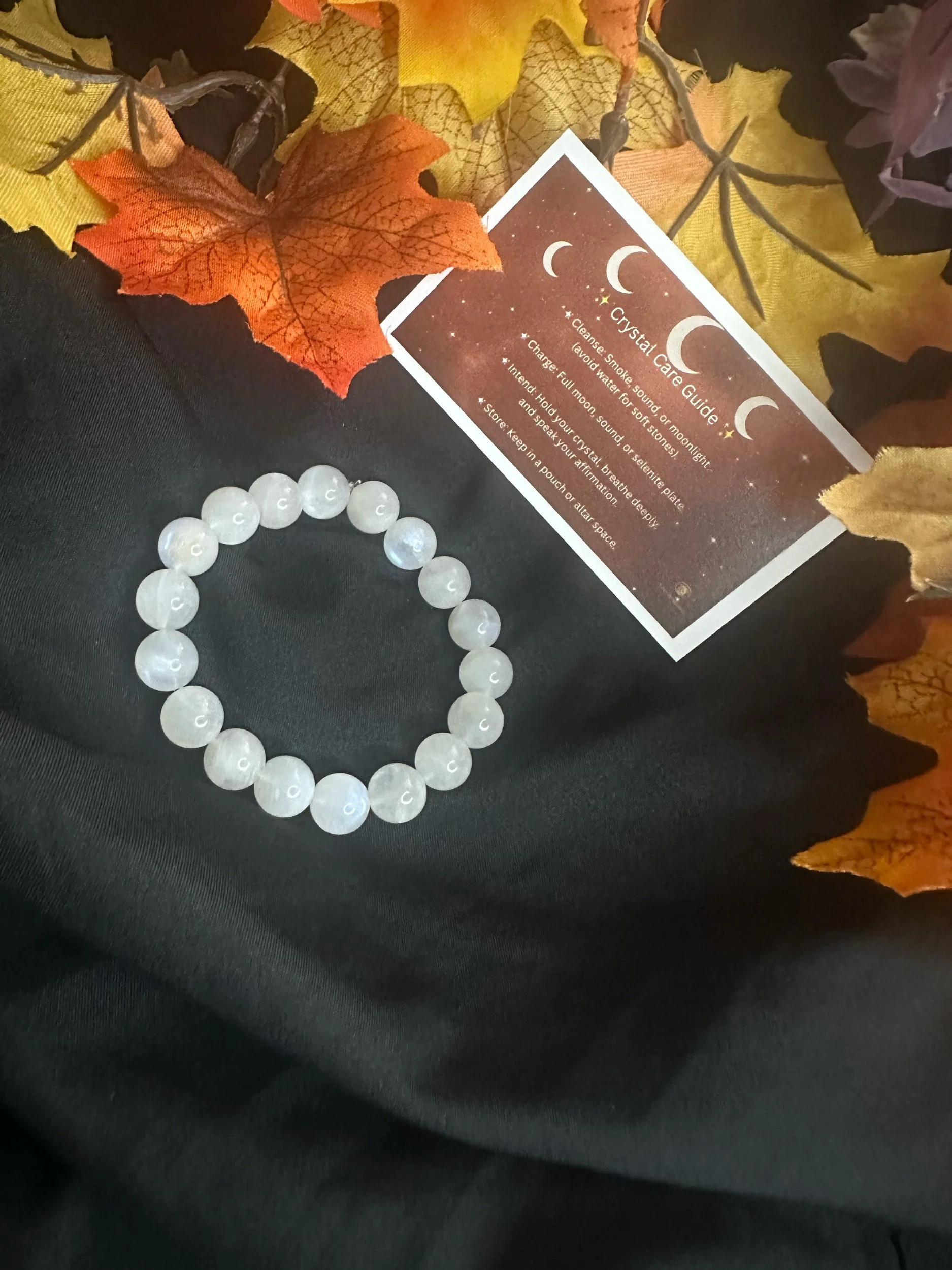 š Lunar Light Bracelet (Rainbow moonstone)