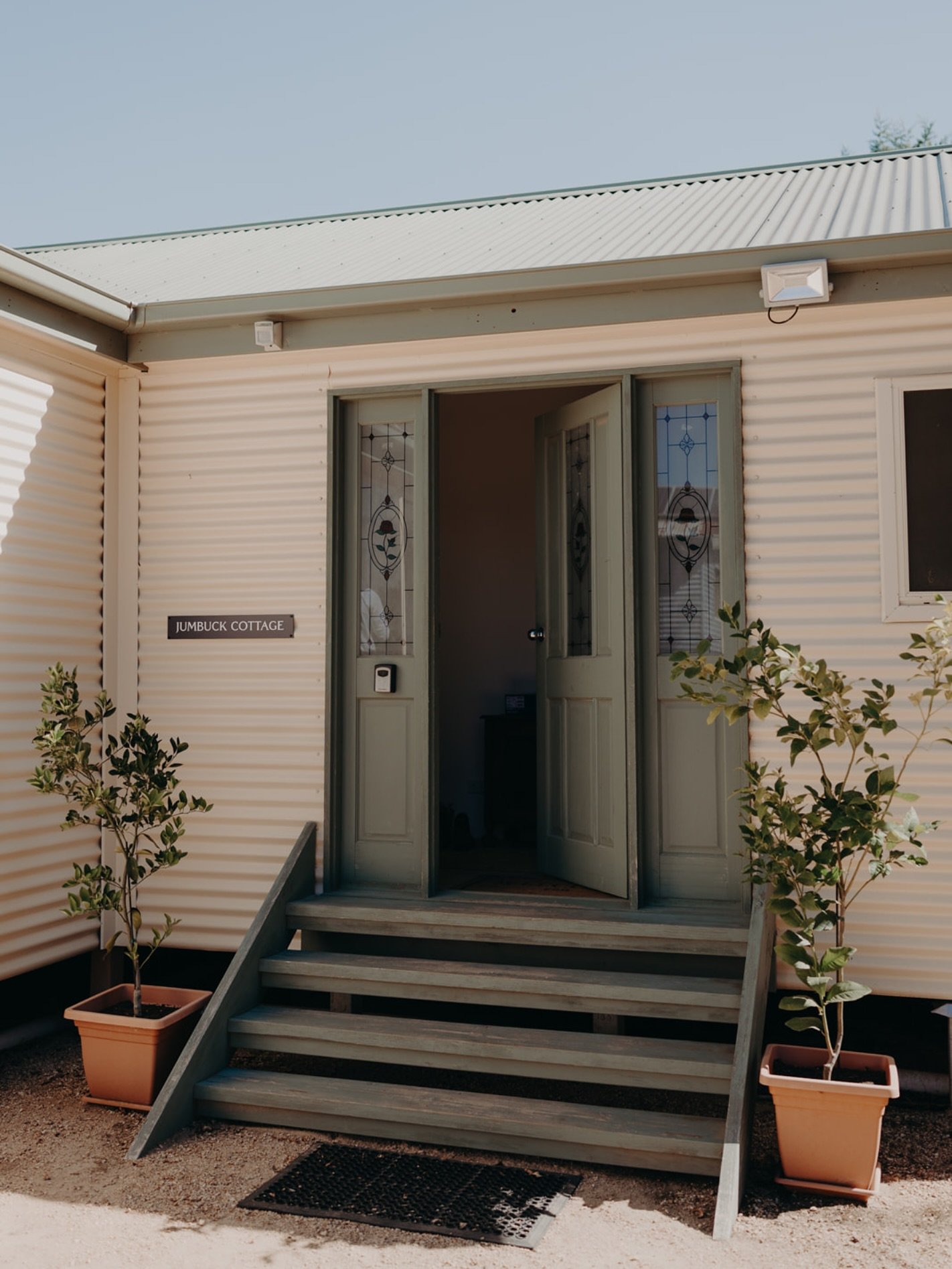 ☀️

#StirlingHomestead #WeddingIdeas #WeddingPlanning #VICWeddingVenues #RuralWeddings #HighCountryWeddings #AirbnbWedding #CountryEscape #GardenWedding #BarnVenue #StayInMansfield #UniqueStays #CountryWedding#UniqueWeddingVenue #OutdoorWeddingVenue 