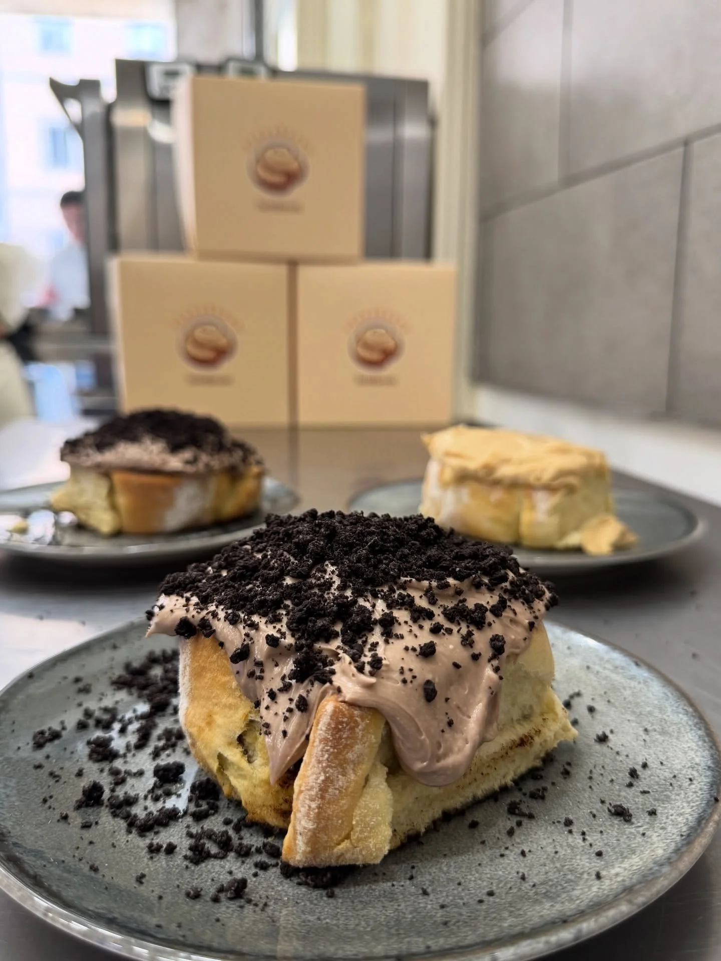 This is what Budapest happiness tastes like ✨
Best cinnamon rolls in Budapest | Viral cinnamon rolls | Budapest café | Trendy cafés in Budapest | Must-visit cafés | Cinnamon roll shop | food Budapest | Budapest foodie spots | In