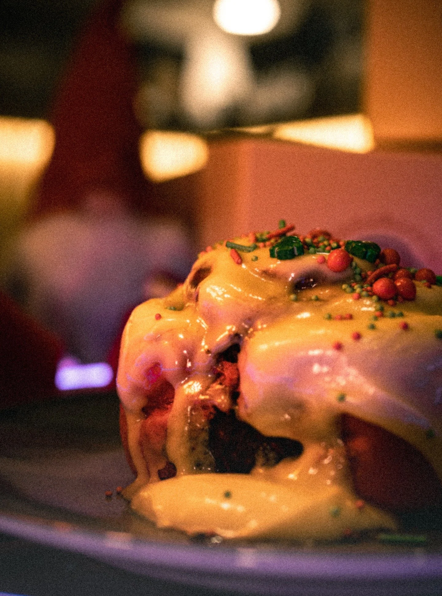 ✨ The two new stars of Cinnahaven have been stealing the spotlight since Monday! ✨

🍫 Red Velvet Cinnamon Roll &ndash; soft cinnamon filling on the inside, topped with a silky cream cheese frosting.

🎄 Gingerbread Roll &ndash; filled with gingerbre