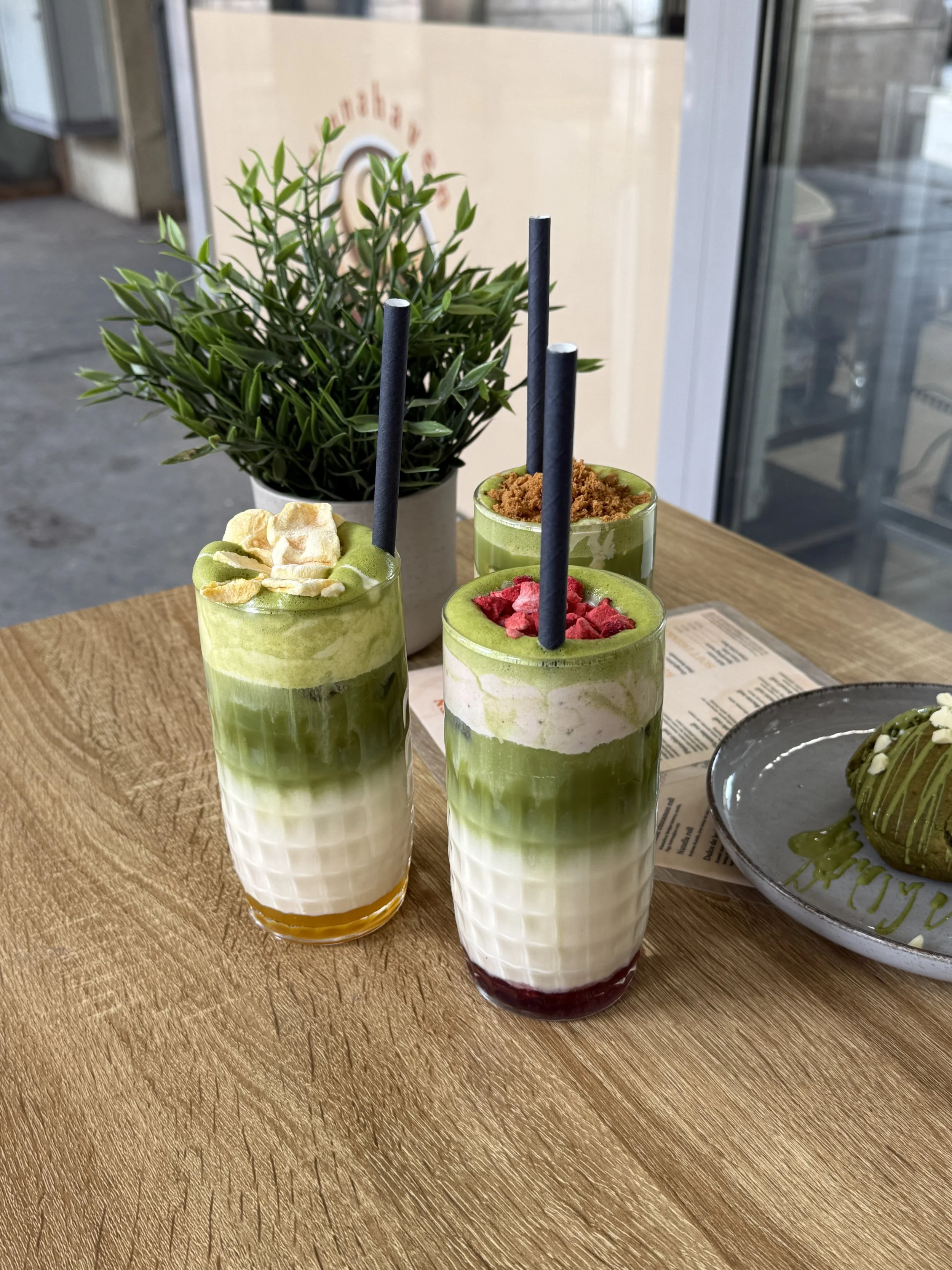 Matcha_latte.JPG