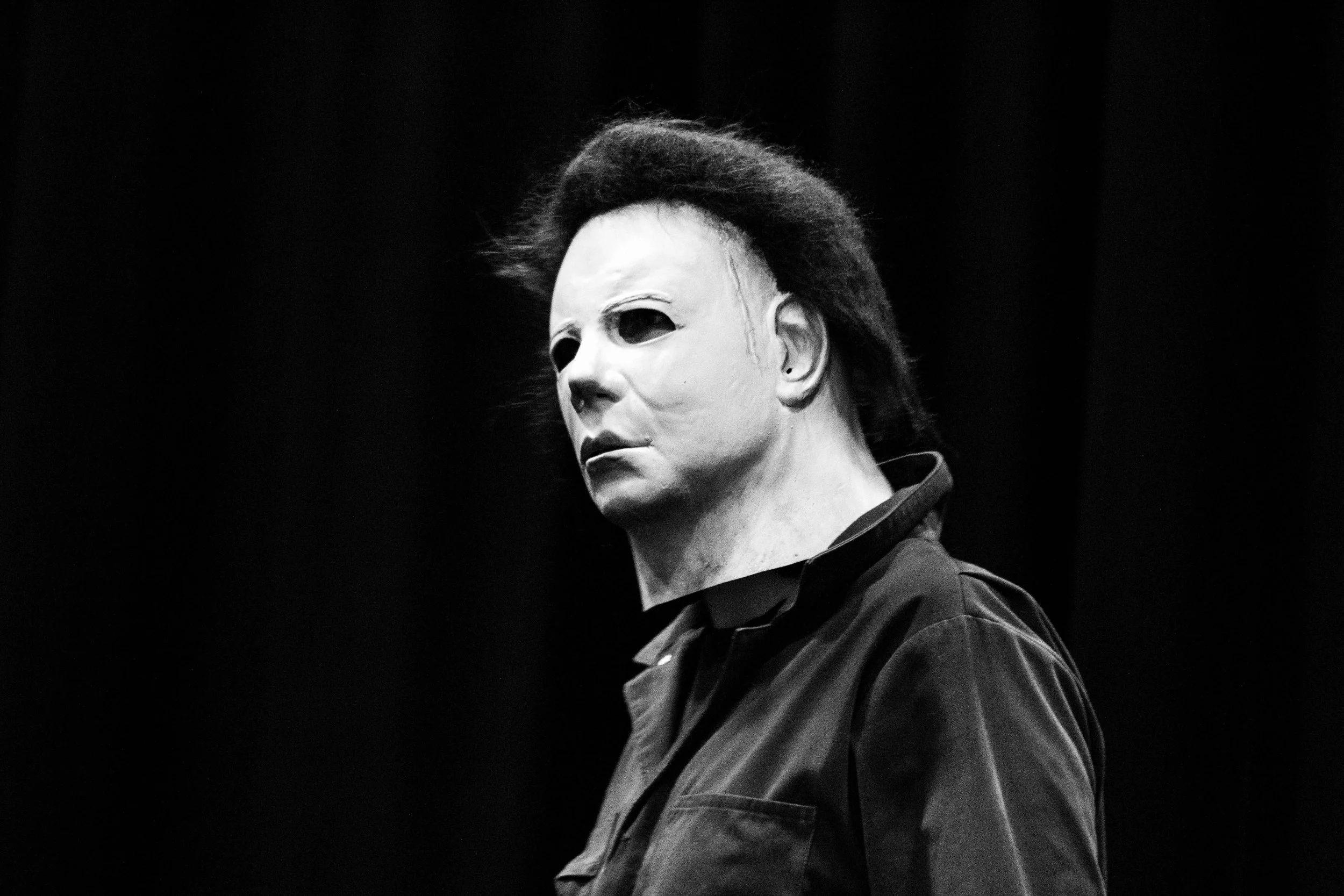 Black and White (5 of 11).jpg