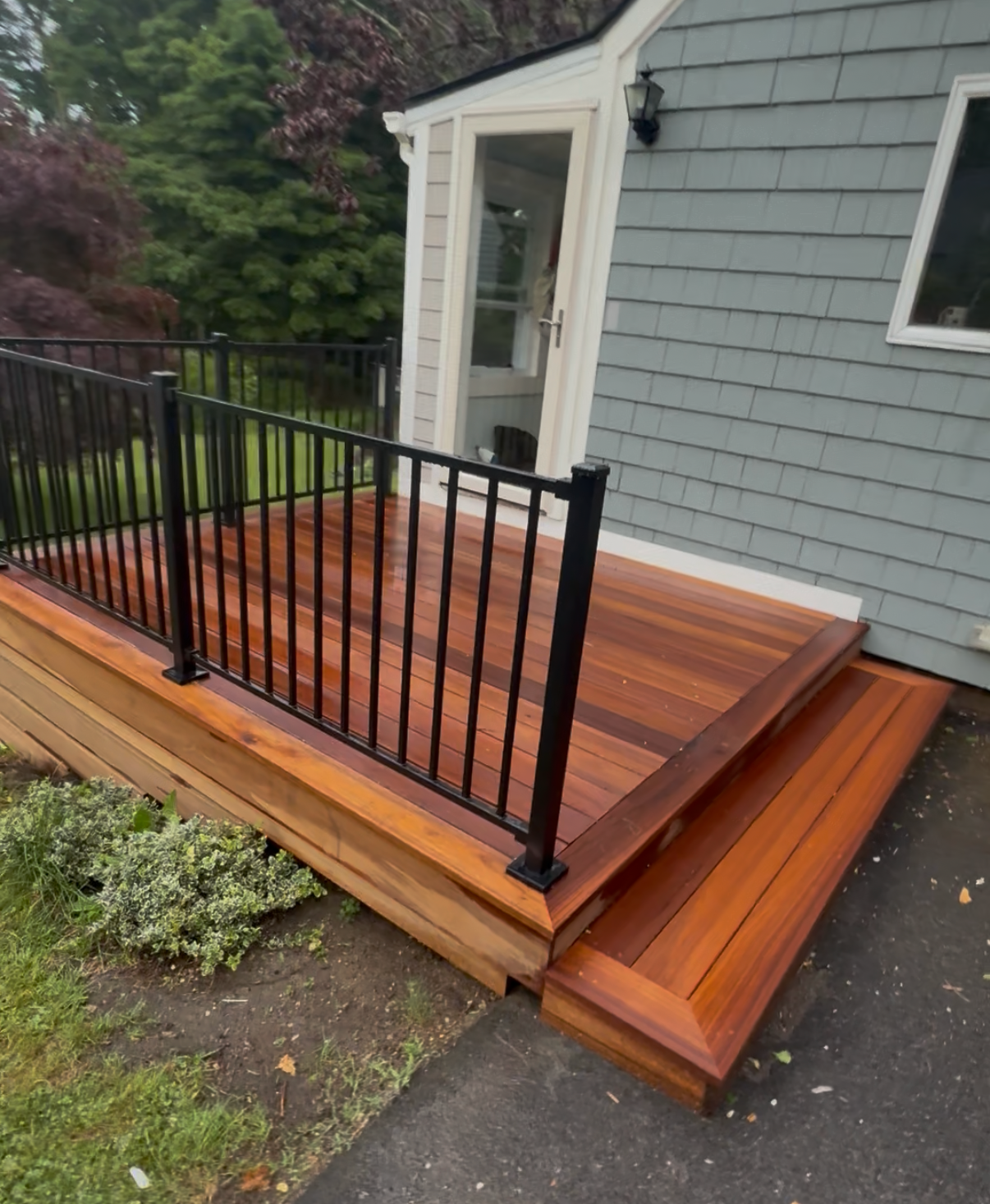 cedar deck in Kittery, Maine