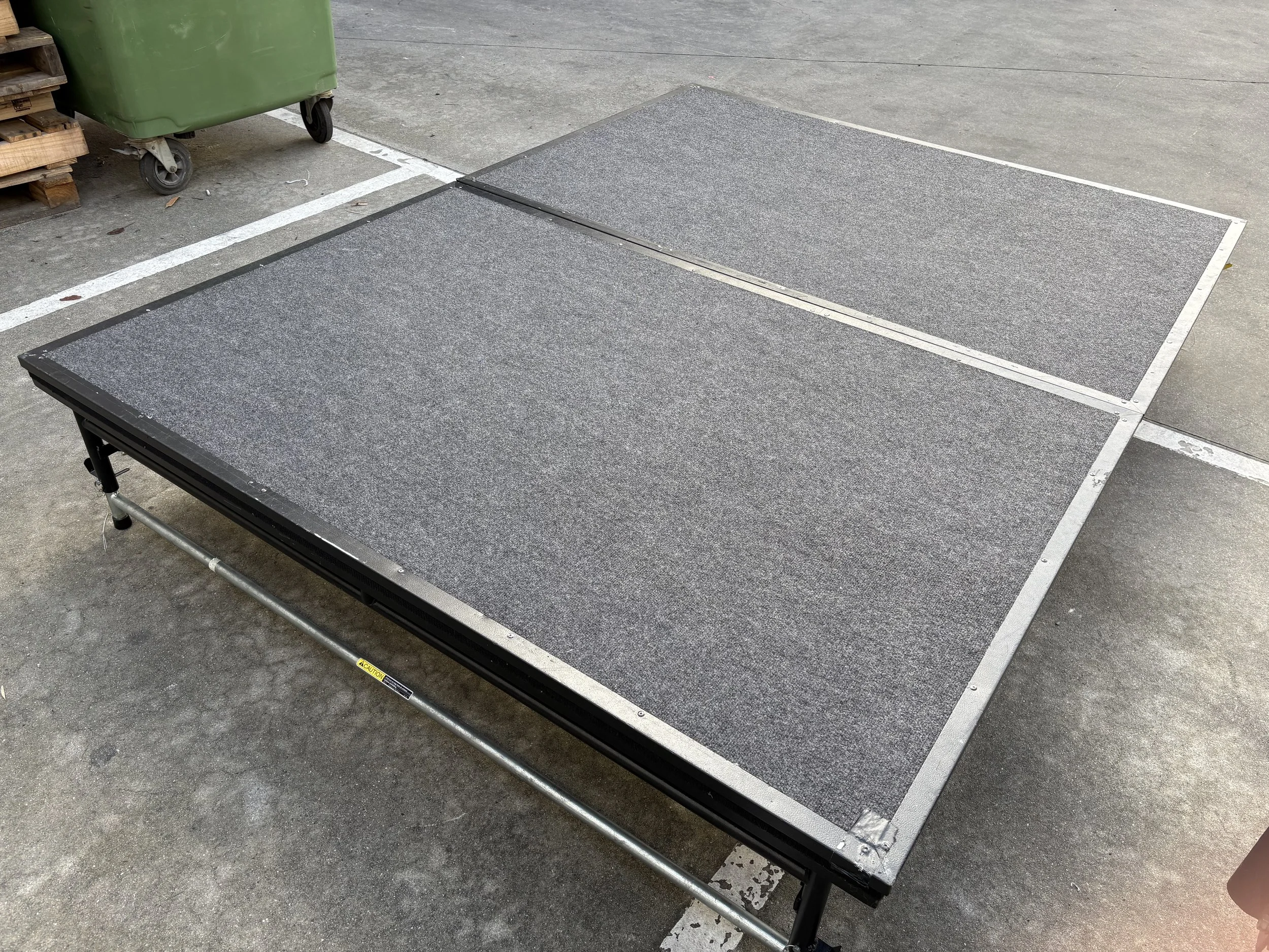 Staging Portable Sico 1800 Series 4x Pannels 2.4m x 1.8m ( Excellent Condition)
