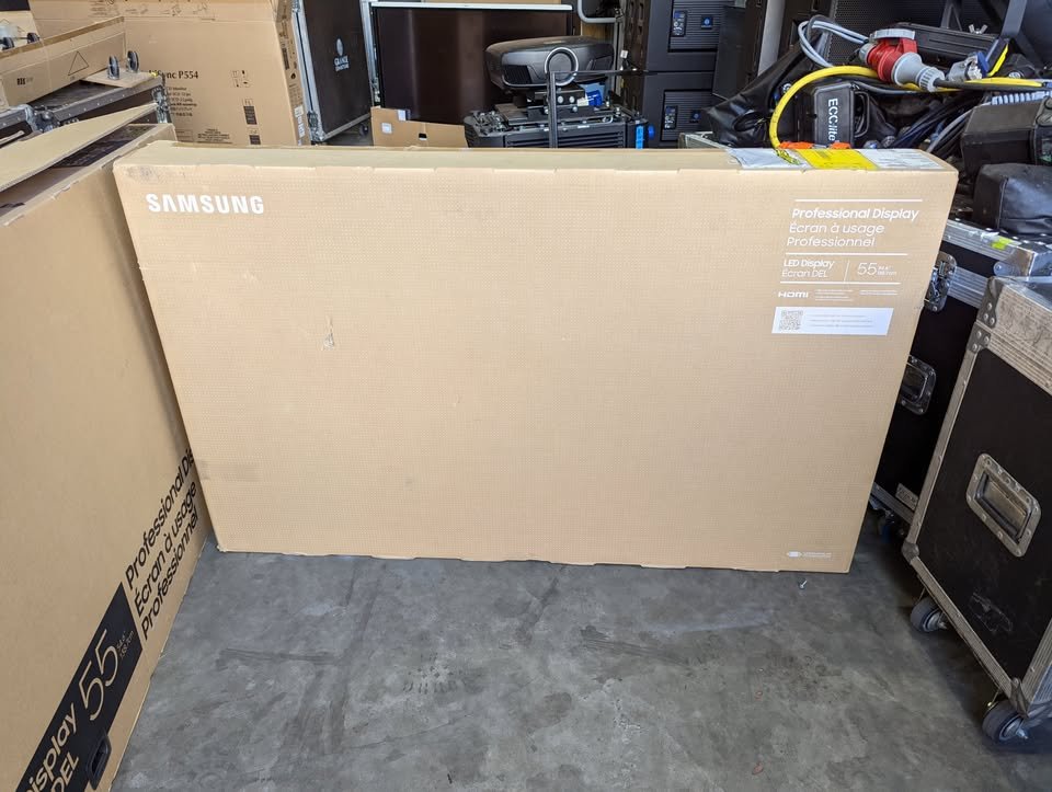 Samsung Commerical TV Brand new