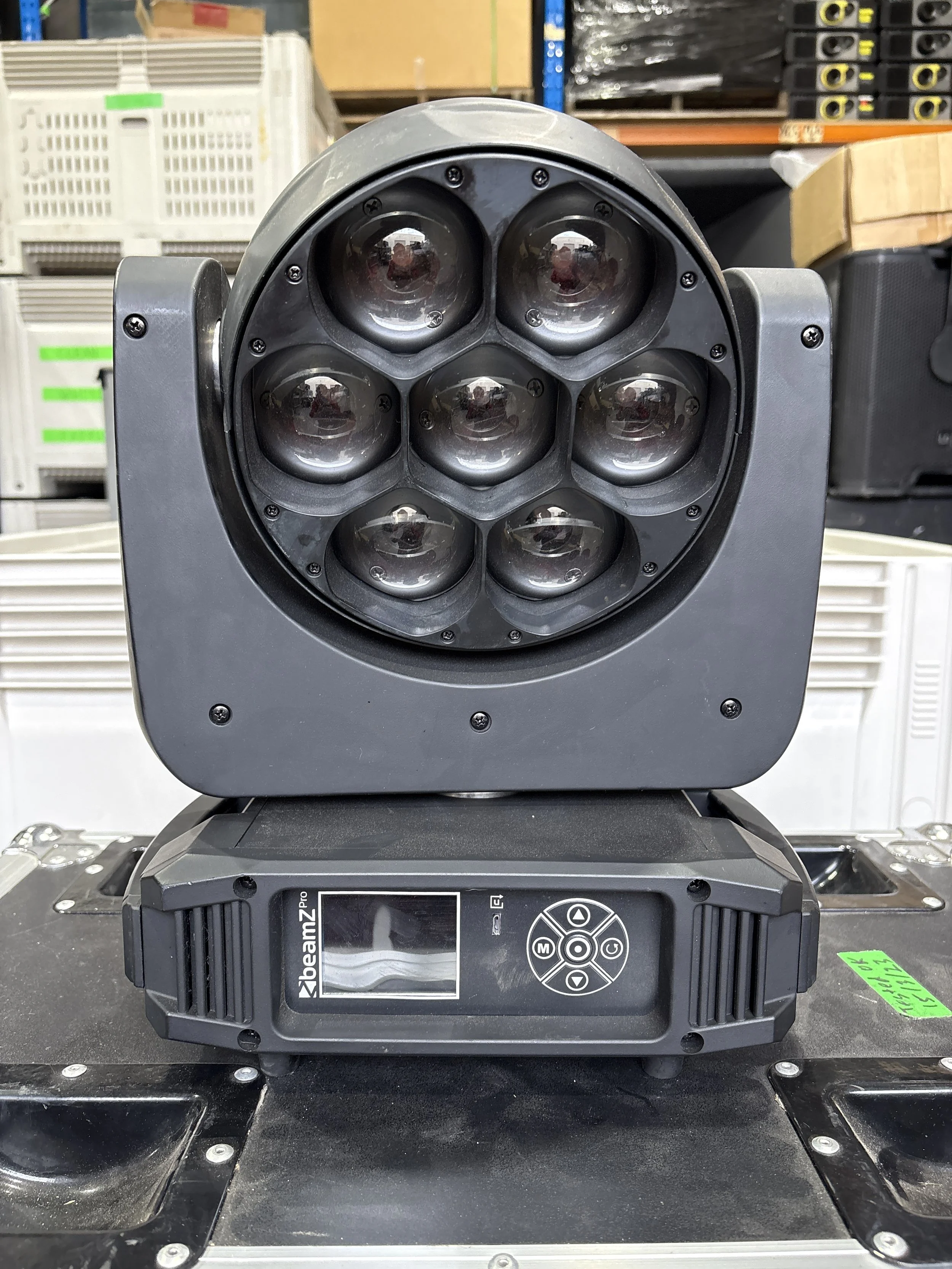 BeamZ Pro MHL740 Moving Head Zoom 7x40W Pair excellent condition includes road case