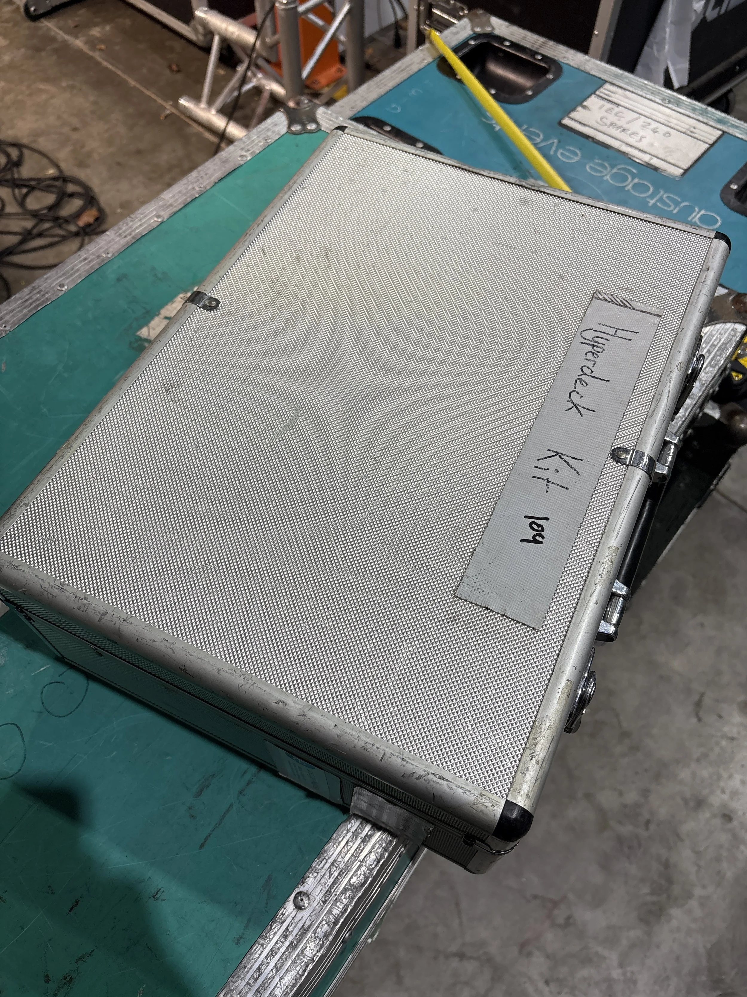 Carry case - basic (109)