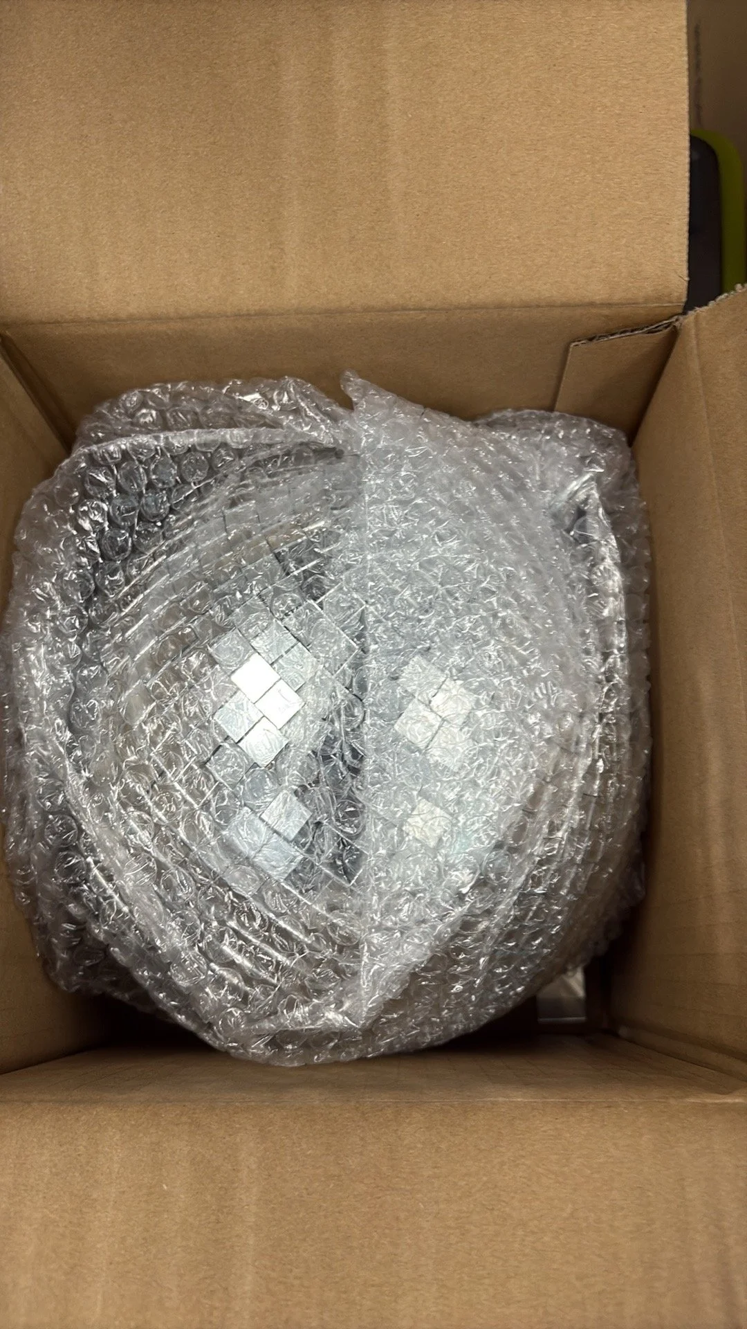 Mirror ball - 8" 20cm 10x10mm mirrors