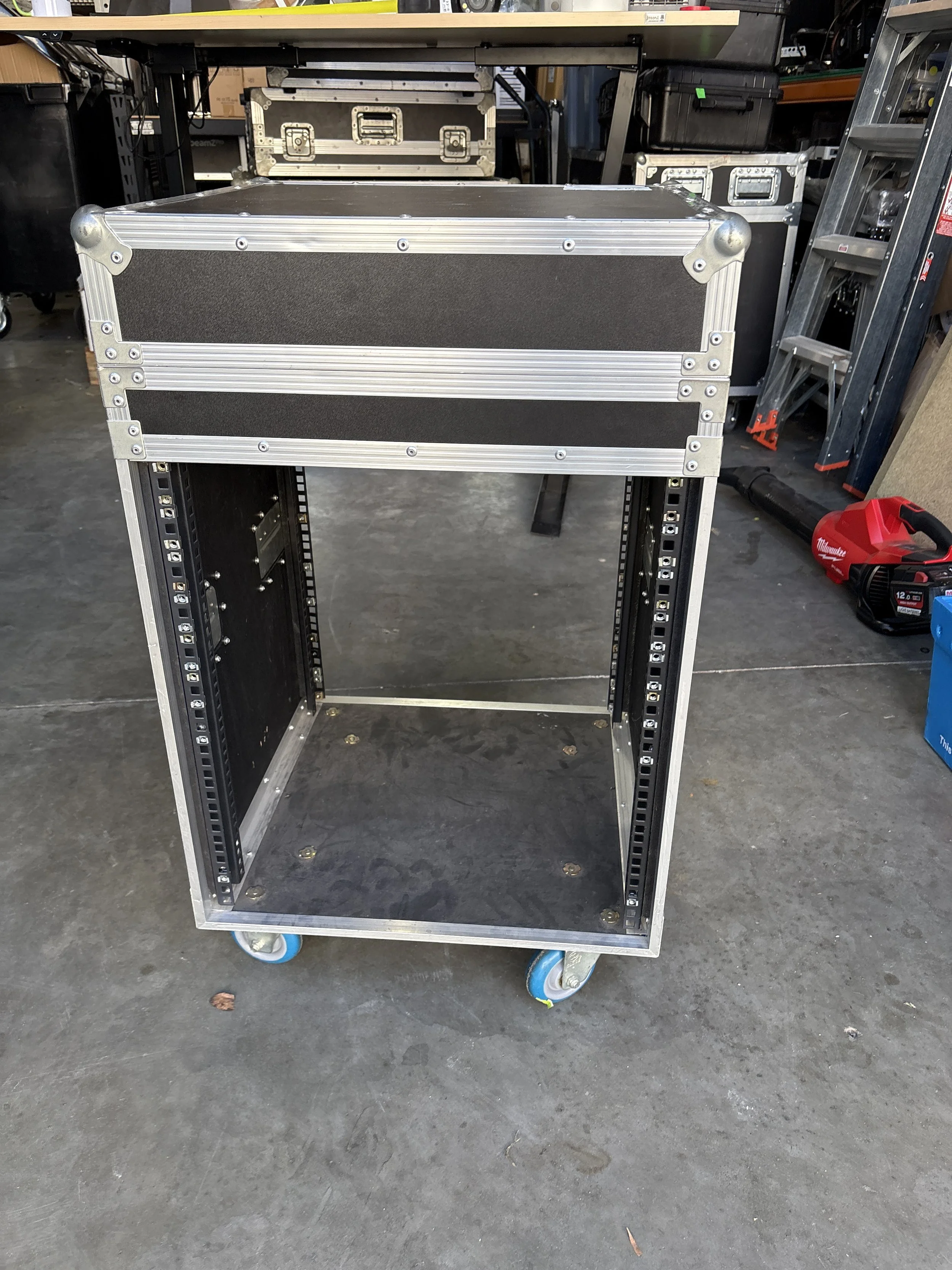 12u encore mixer rack Roadcase no panels  or side (103)