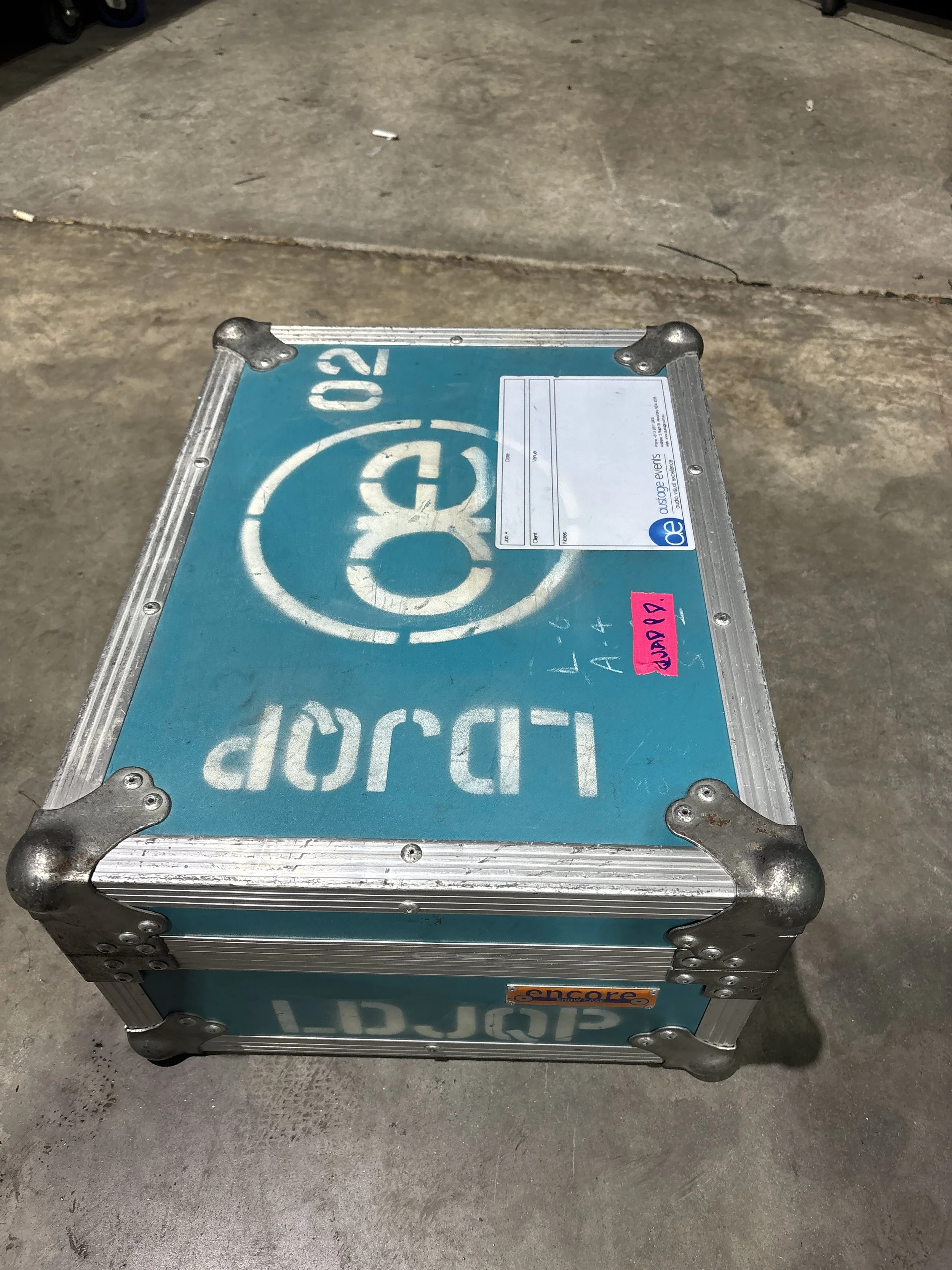 Encore Briefcase 430x300x110.   (110)