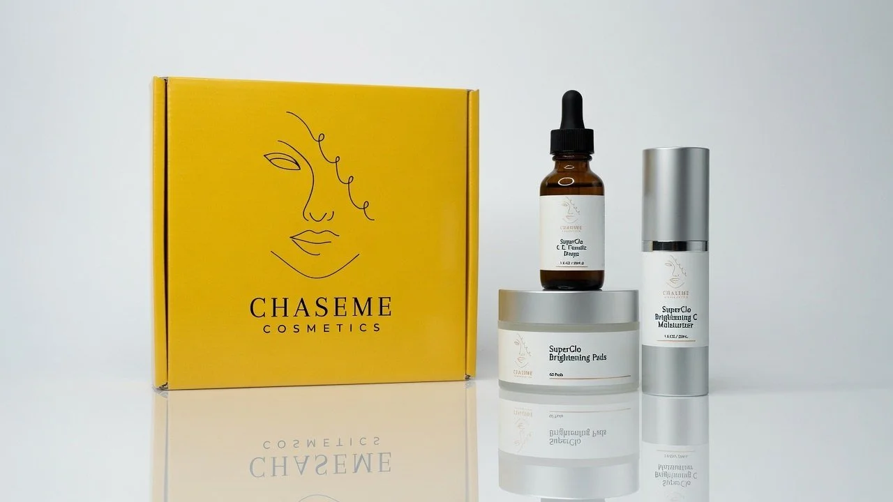 SuperGlo Brightening Box