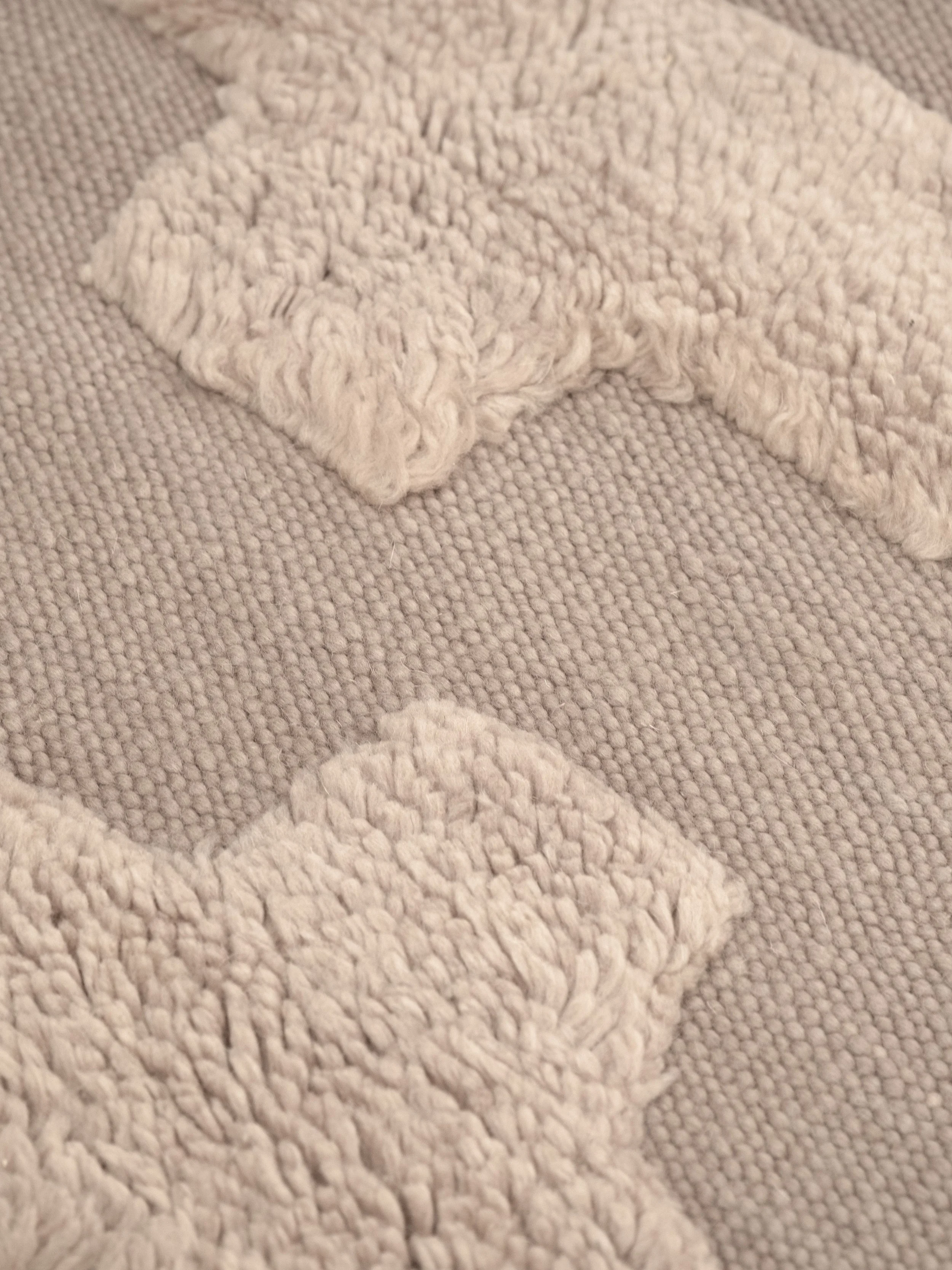 Cradle Neutral_Texture.jpg