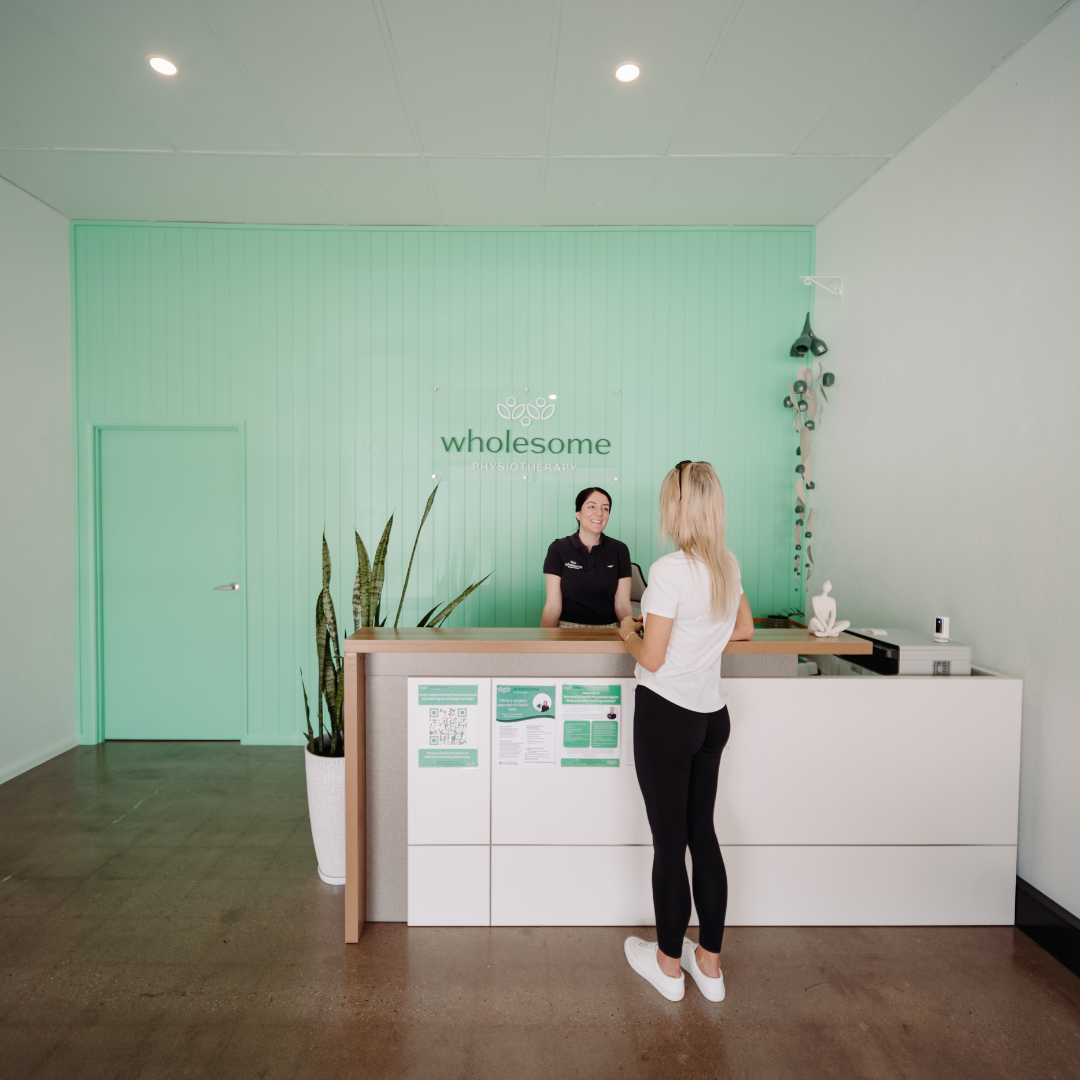 How Seeing a Women’s Health Physiotherapist Can Help You Prepare for a Positive Birth