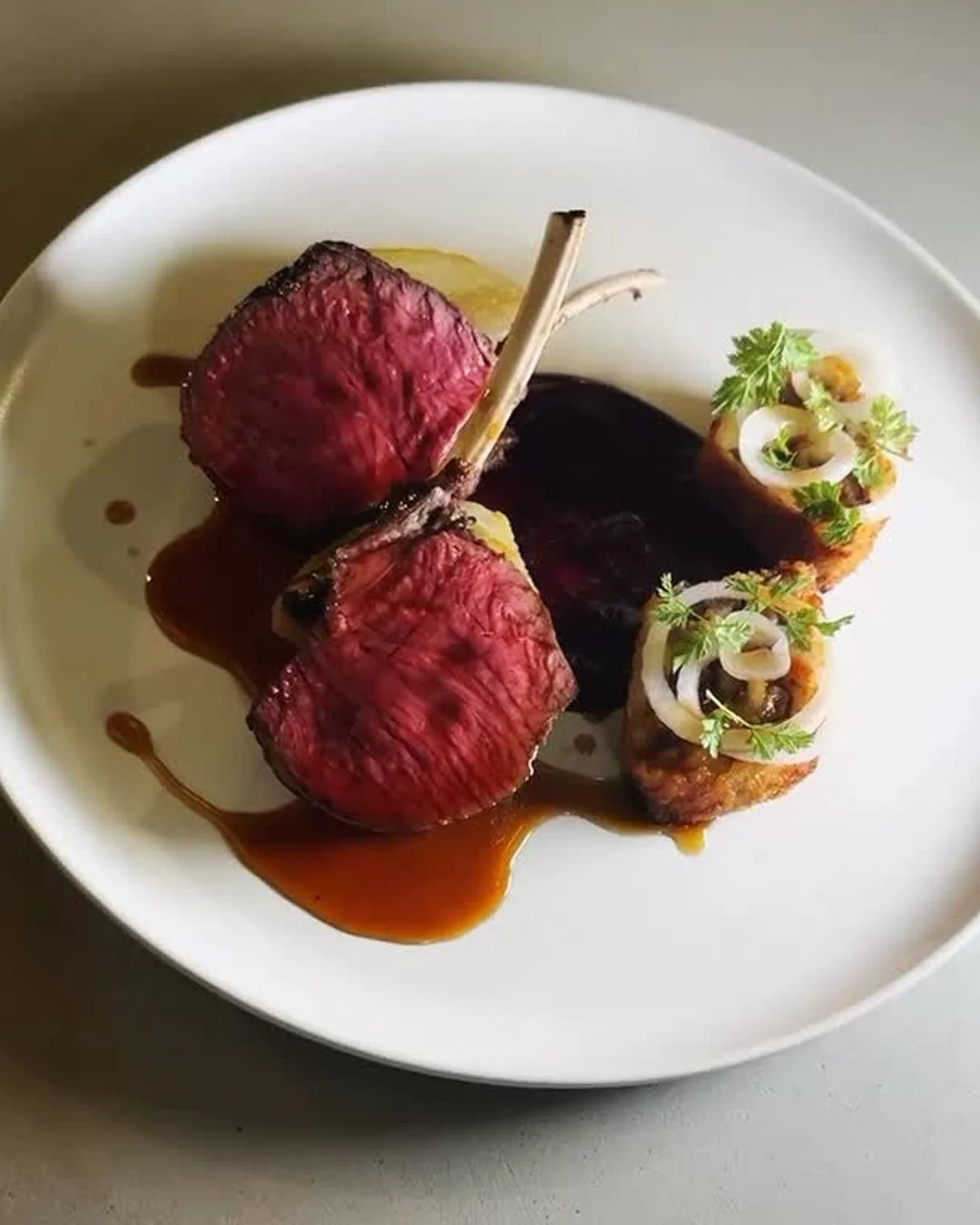 Good food, good wine, laneway vibes divine. 🍷✨ @clarence.restaurant sets the scene whether you&rsquo;re stopping by before curtain call or savouring after-show sips. Think dishes that sing, glasses that clink, and Fish Lane&rsquo;s hum all around. A