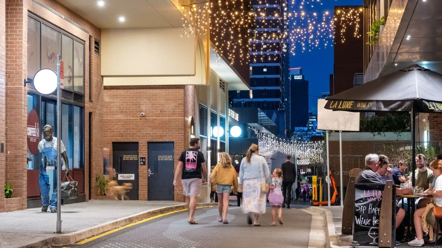 December settles over Fish Lane with long lunches, warm nights, and the lively hum of summer in South Brisbane. At 51 Fish Lane, the season brings colour, flavour, and that unmistakable laneway rhythm that makes this pocket feel alive.