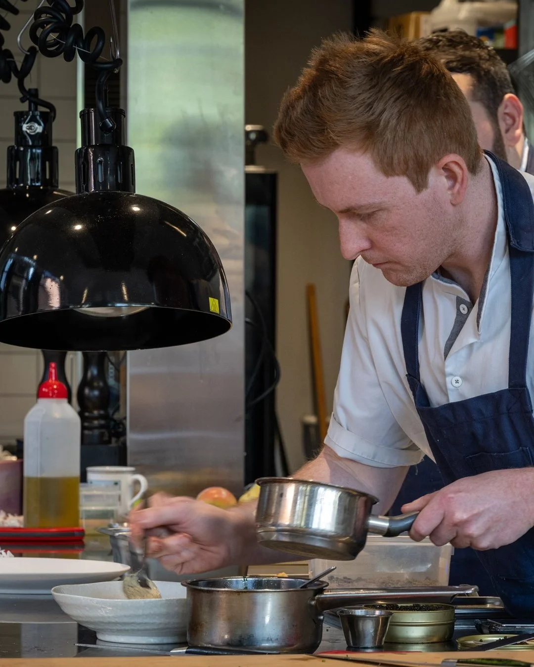 December afternoons stretch out at Clarence, where the wine flows, the flavours shine, and the laneway atmosphere wraps around the space. The ideal spot to settle into the spirit of the season.