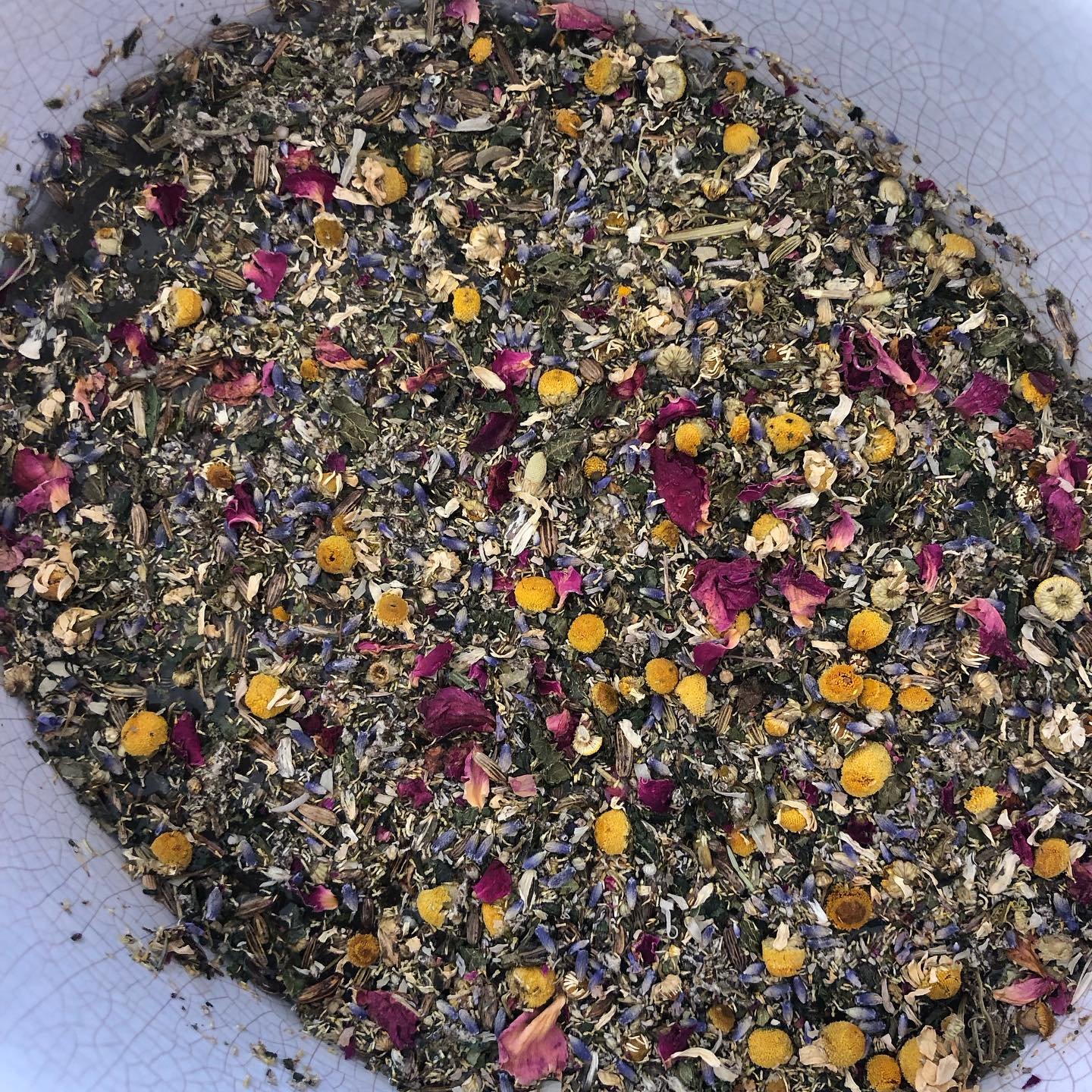 Mmm 🌿 The brew from our yoni steam the other night before the simmering &amp; brewing began 🌸 We had 7 delightful women join together in circle 🥰 Aiming to run them monthly, or thereabouts.
Easy to post batches if you want to steam (or drink) at h