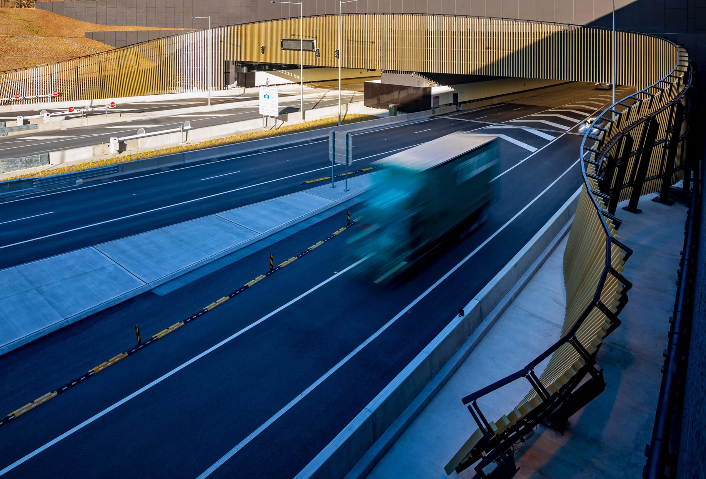 WCX M5-Landscape04.jpg