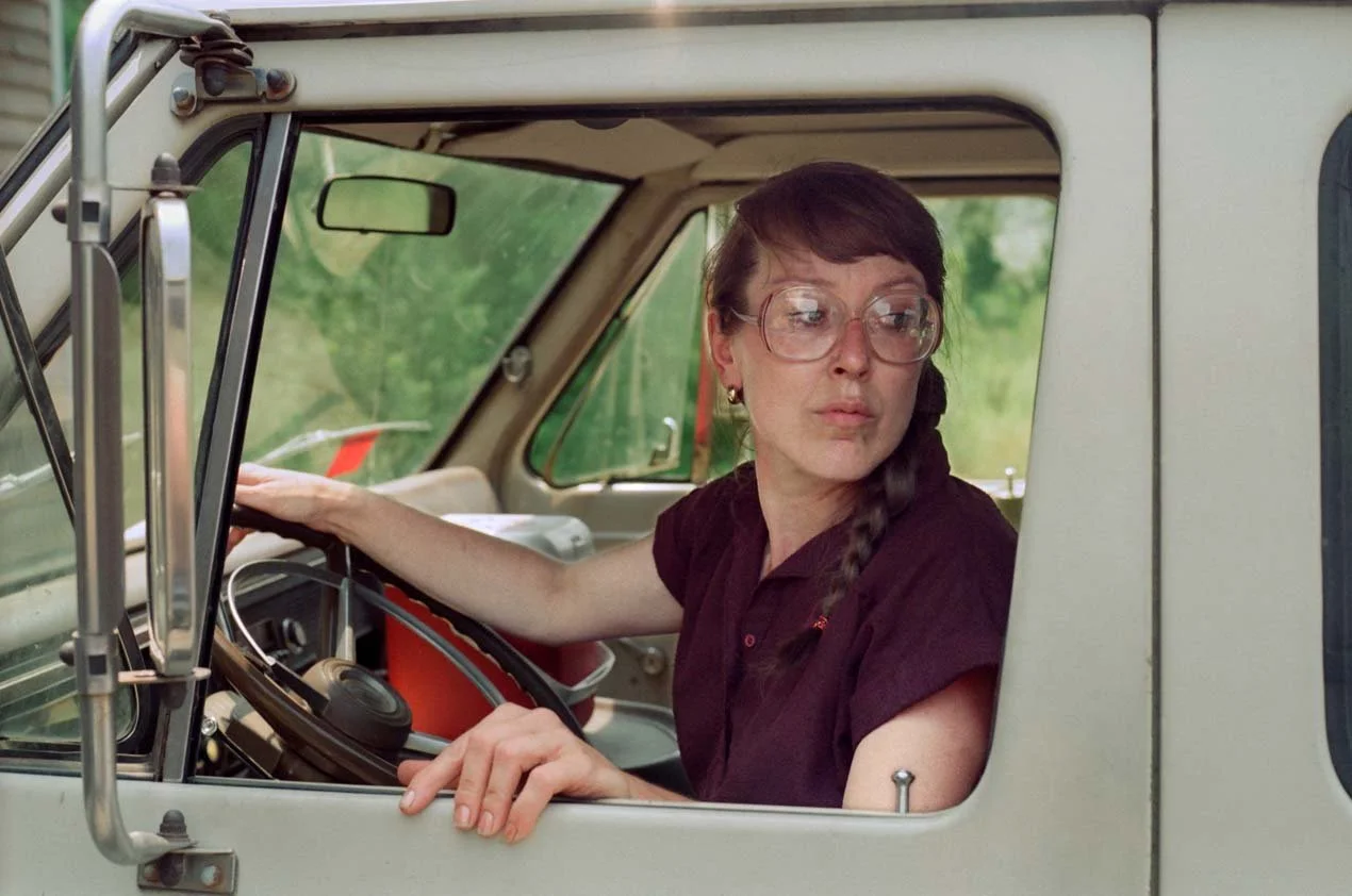 People - Linda Landreth in Van Window Portrait, Backing Up (SCAN, PHOTOSHOPPED) R1270 x 843, 72ppi, 171 KB .jpg
