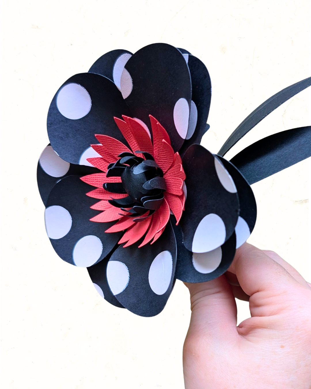 VALENTINE’S 2026_HEARTBREAKER-WEB1.png