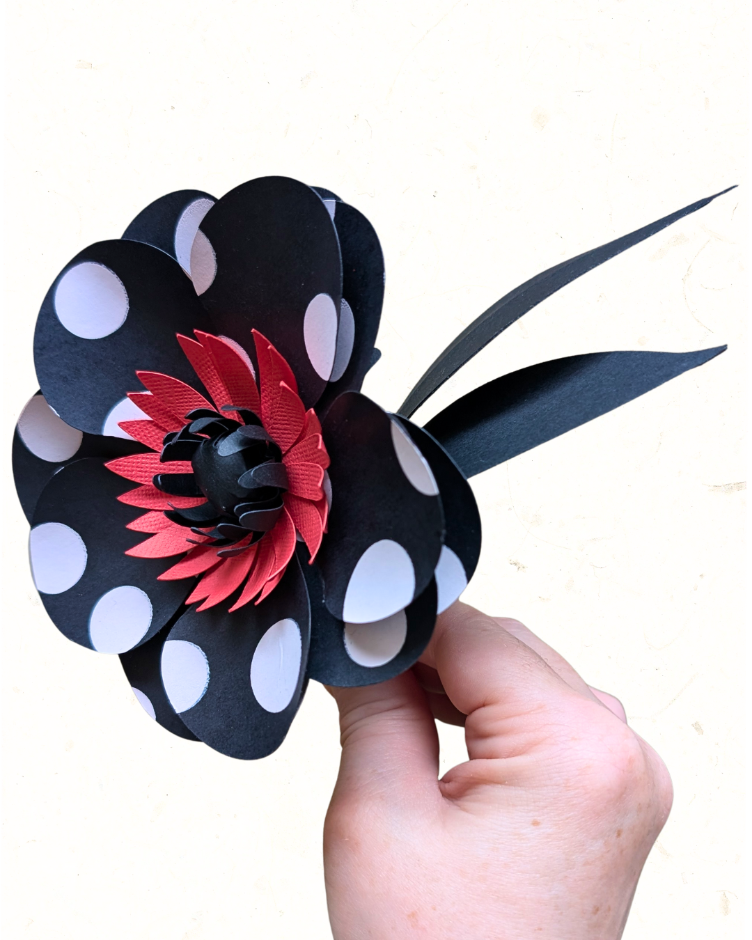 VALENTINE’S 2026_HEARTBREAKER-WEB3.png