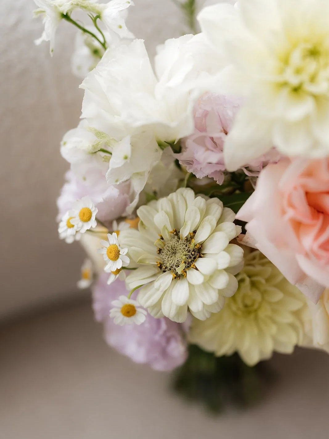 @myflowertherapy_ bouquet for our bride Bree 💐
@azure_creative_photography 
⠀⠀⠀⠀⠀⠀⠀⠀⠀
The colour scheme is so so joyful just like our bride! I just love how these happy colours can lift our mood on a gloomy day like today